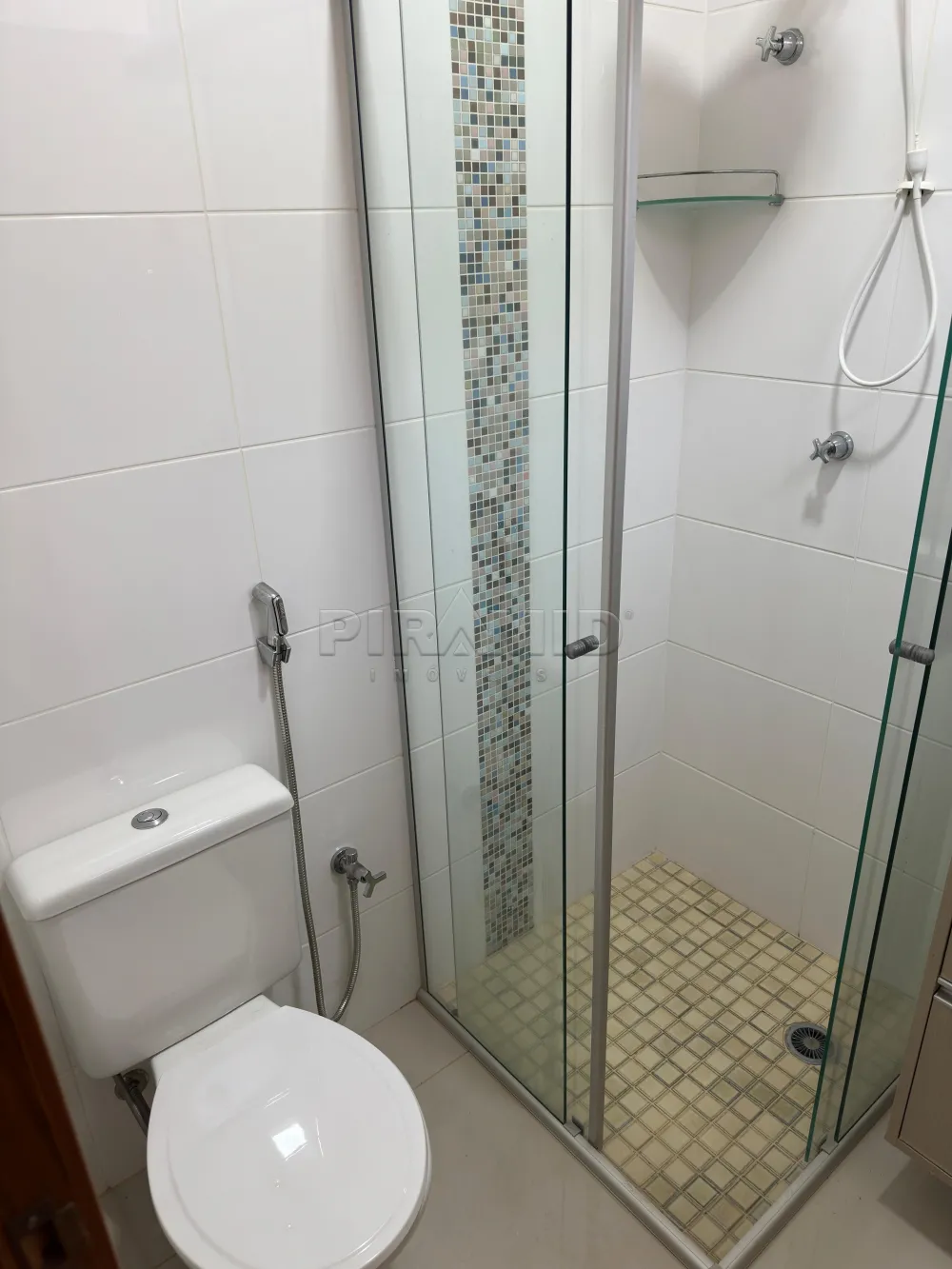 Alugar Apartamento / Padr&atilde;o em Ribeir&atilde;o Preto R$ 2.000,00 - Foto 8