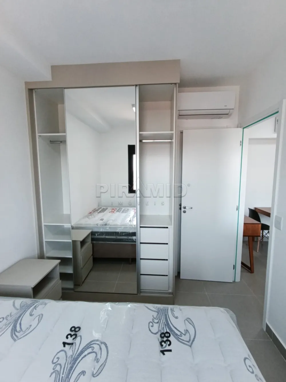Alugar Apartamento / Padr&atilde;o em Ribeir&atilde;o Preto R$ 2.600,00 - Foto 7