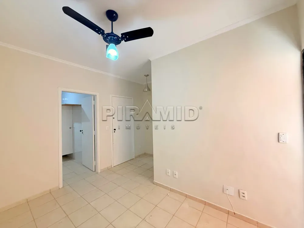Alugar Apartamento / Padr&atilde;o em Ribeir&atilde;o Preto R$ 1.100,00 - Foto 4