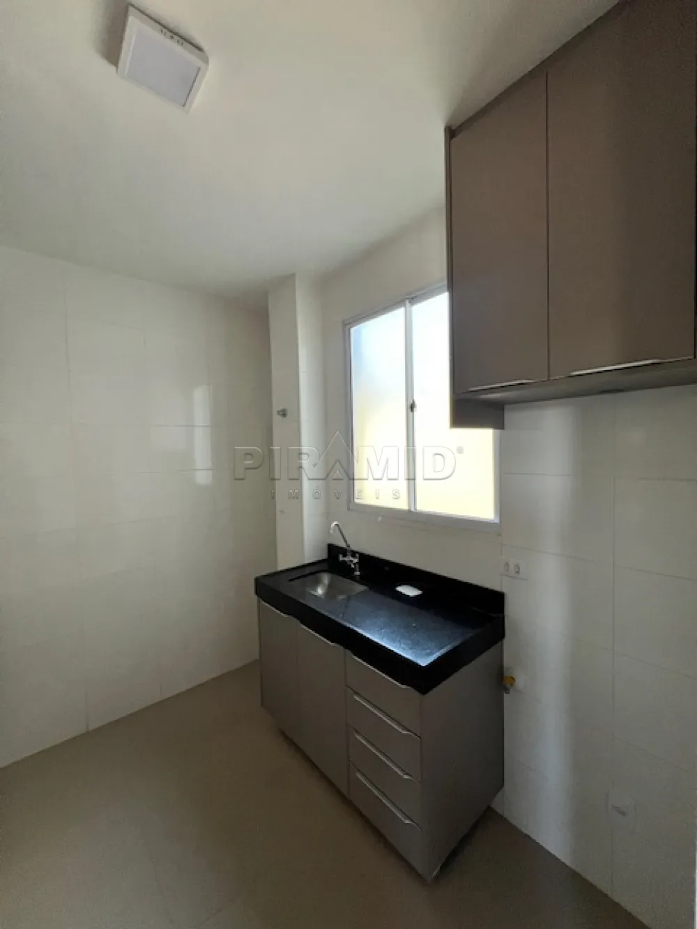 Alugar Apartamento / Padr&atilde;o em Ribeir&atilde;o Preto R$ 1.650,00 - Foto 10