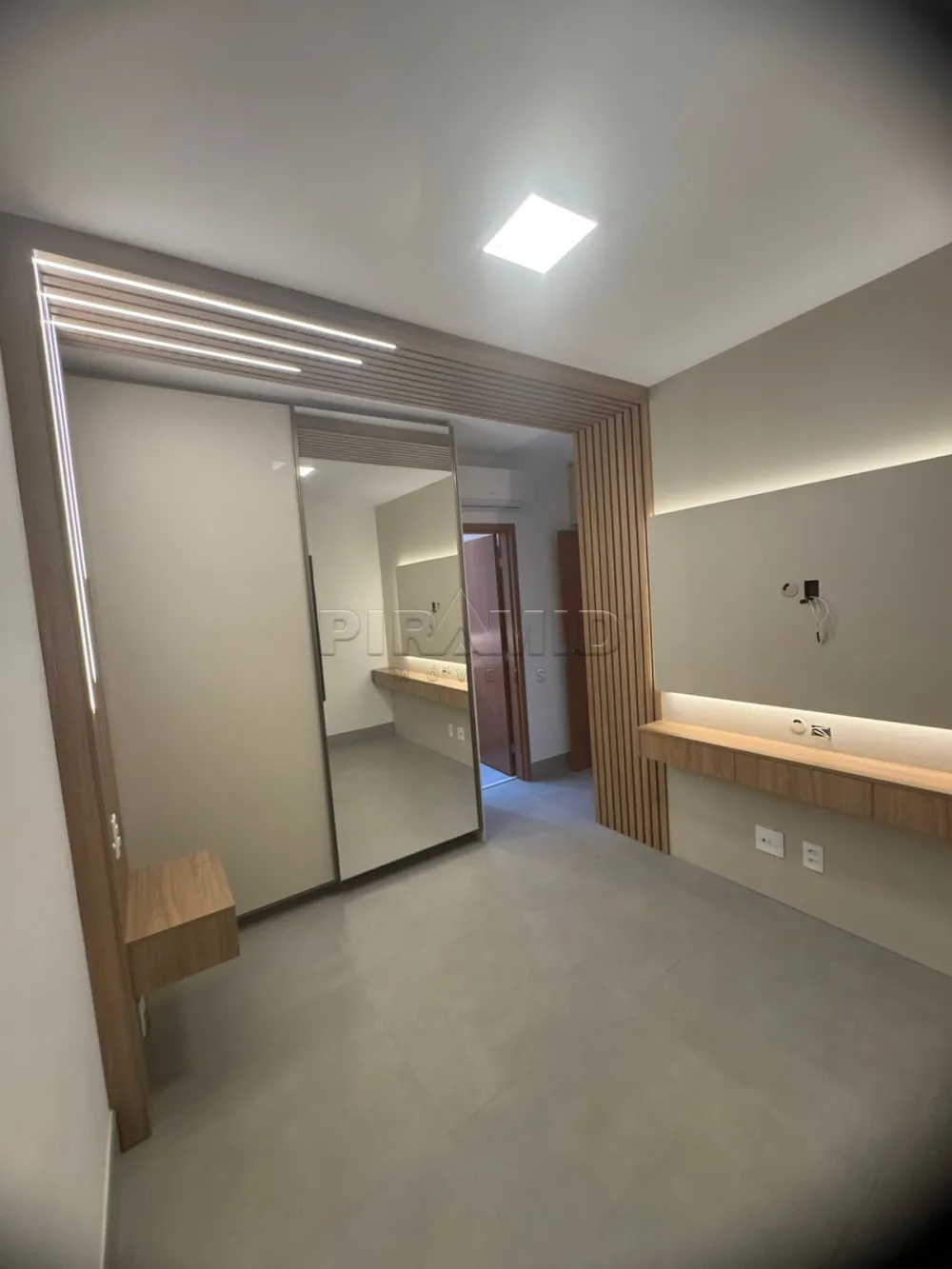Alugar Apartamento / Padr&atilde;o em Ribeir&atilde;o Preto R$ 4.900,00 - Foto 12