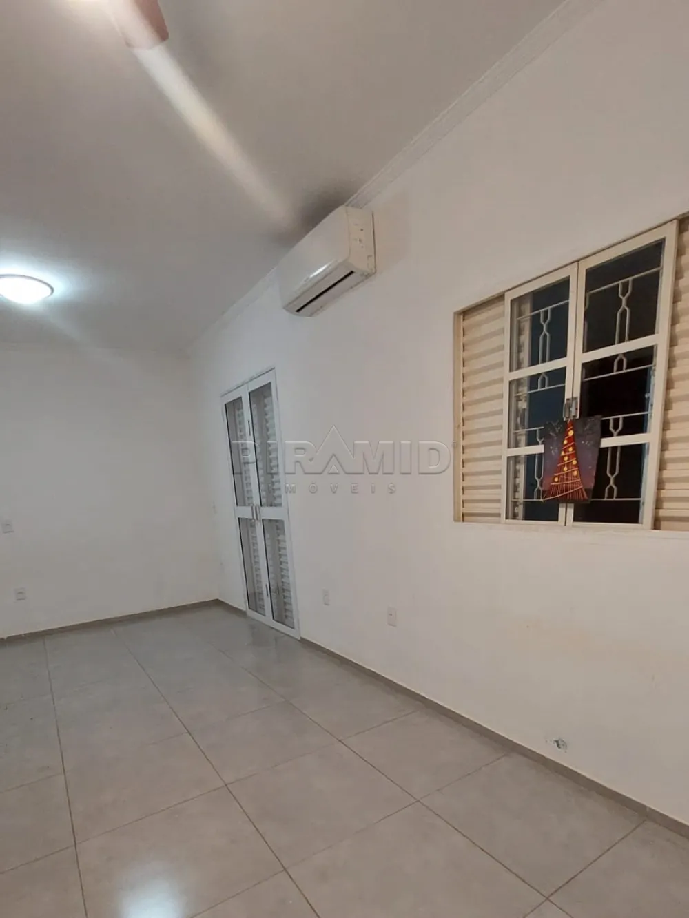 Comprar Casa / Padr&atilde;o em Ribeir&atilde;o Preto R$ 450.000,00 - Foto 22