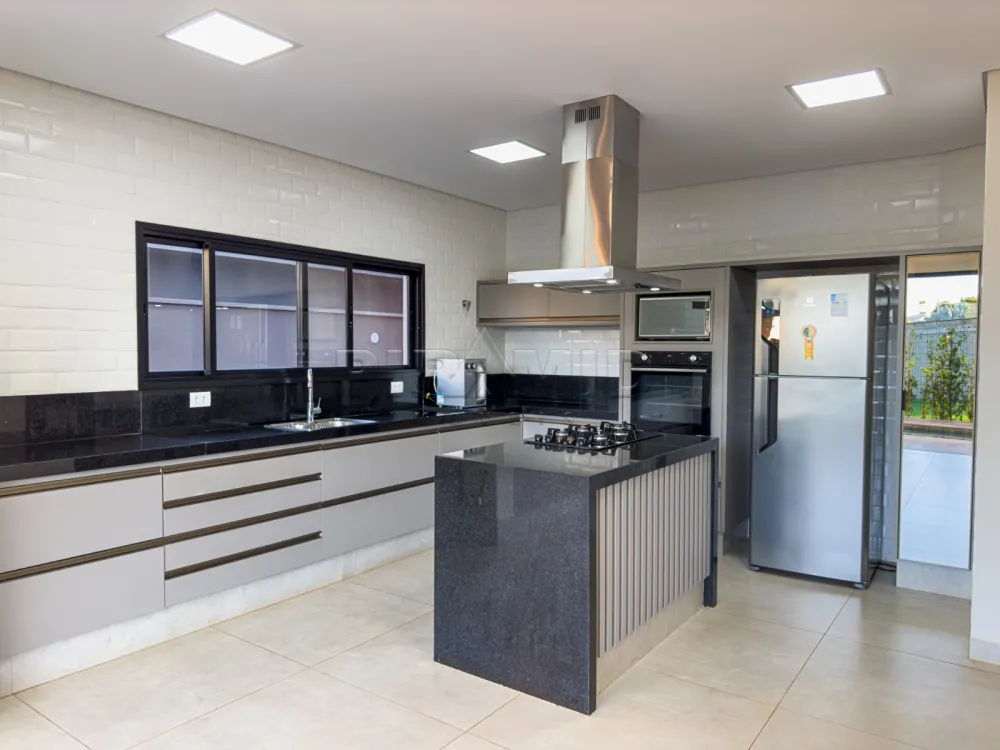 Alugar Casa / Condom&iacute;nio em Ribeir&atilde;o Preto R$ 19.900,00 - Foto 23