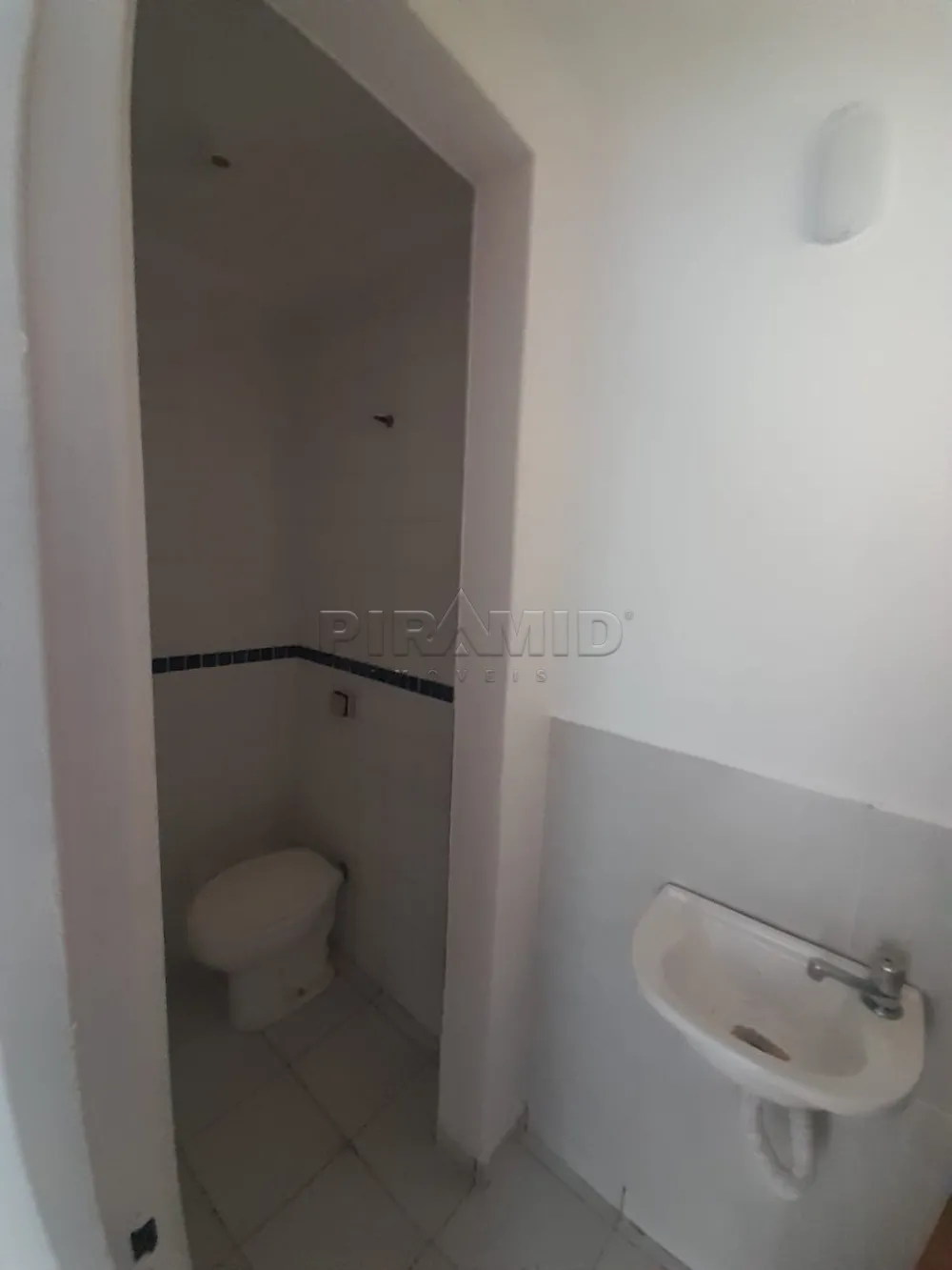 Alugar Comercial / Sal&atilde;o em Ribeir&atilde;o Preto R$ 1.390,00 - Foto 8