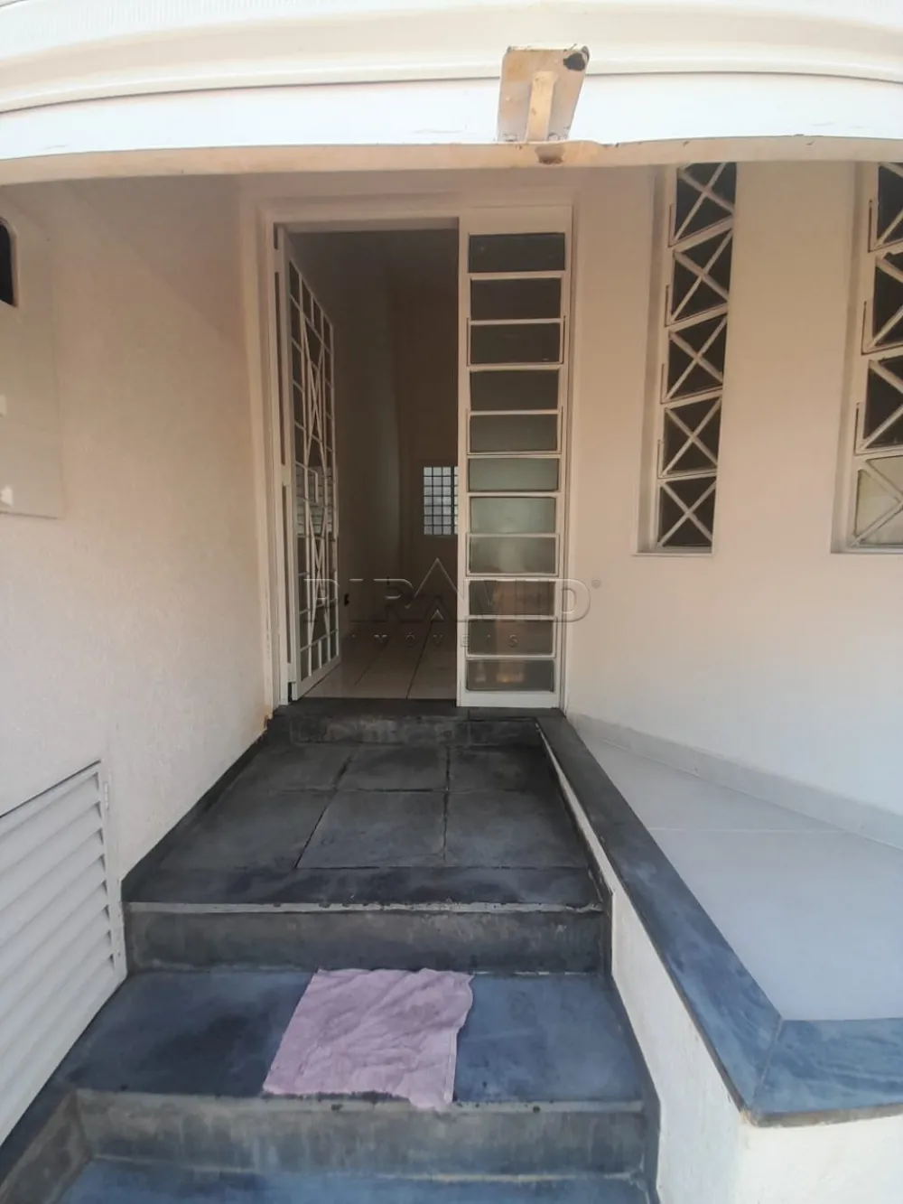 Alugar Comercial / Sal&atilde;o em Ribeir&atilde;o Preto R$ 1.290,00 - Foto 1