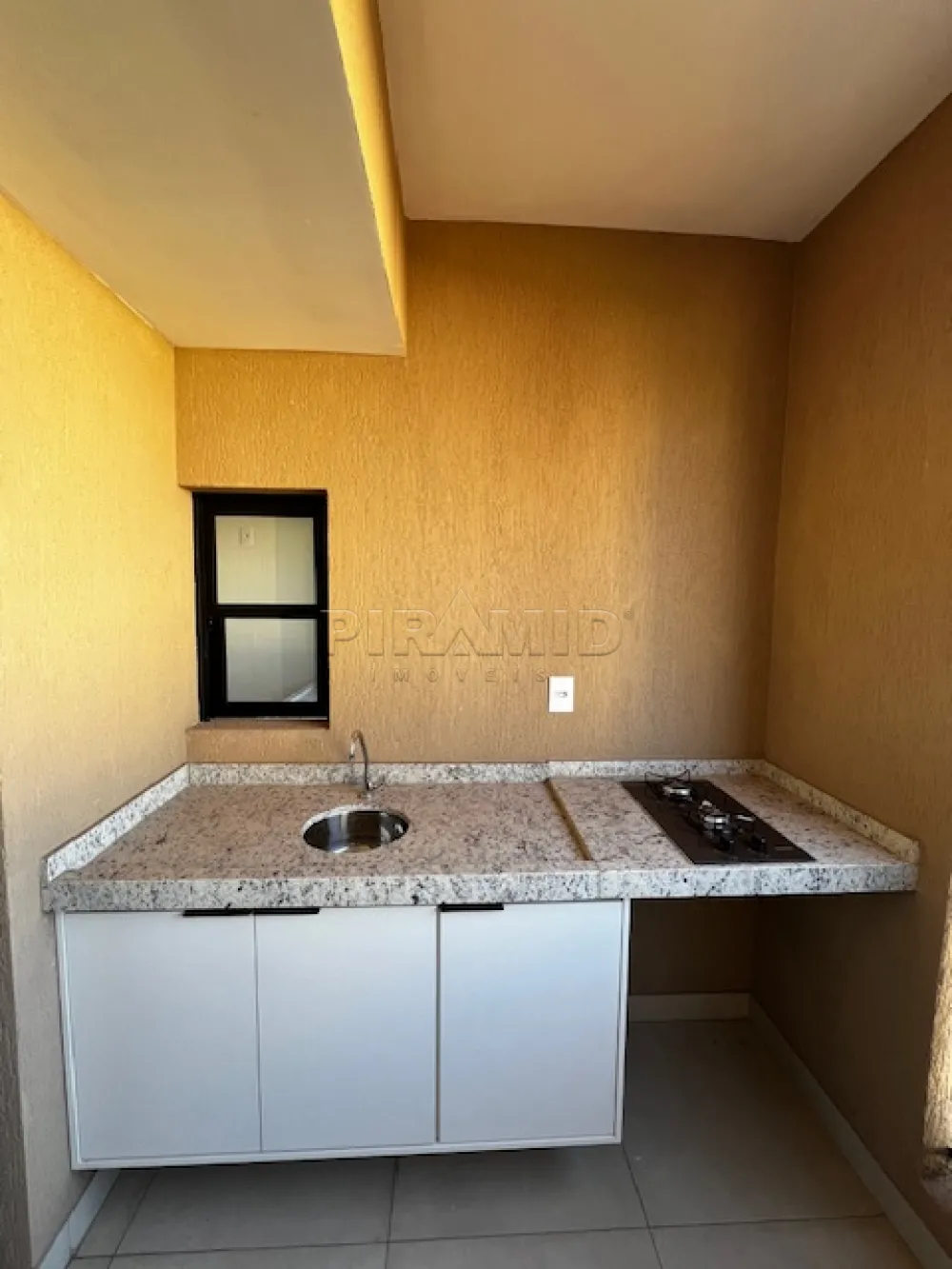 Alugar Apartamento / Padr&atilde;o em Ribeir&atilde;o Preto R$ 1.600,00 - Foto 4