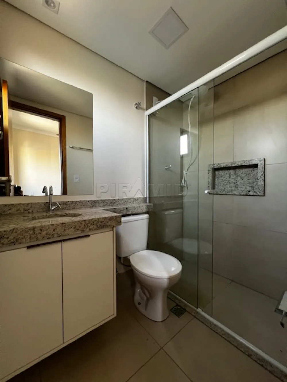 Alugar Apartamento / Padr&atilde;o em Ribeir&atilde;o Preto R$ 1.600,00 - Foto 12