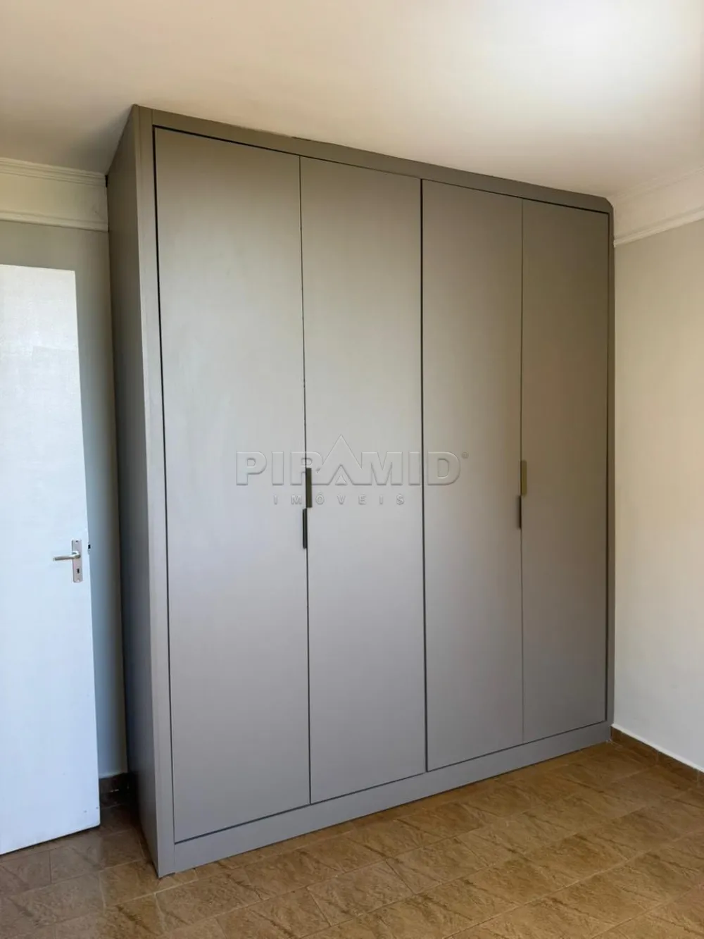 Alugar Apartamento / Padr&atilde;o em Ribeir&atilde;o Preto R$ 1.500,00 - Foto 9