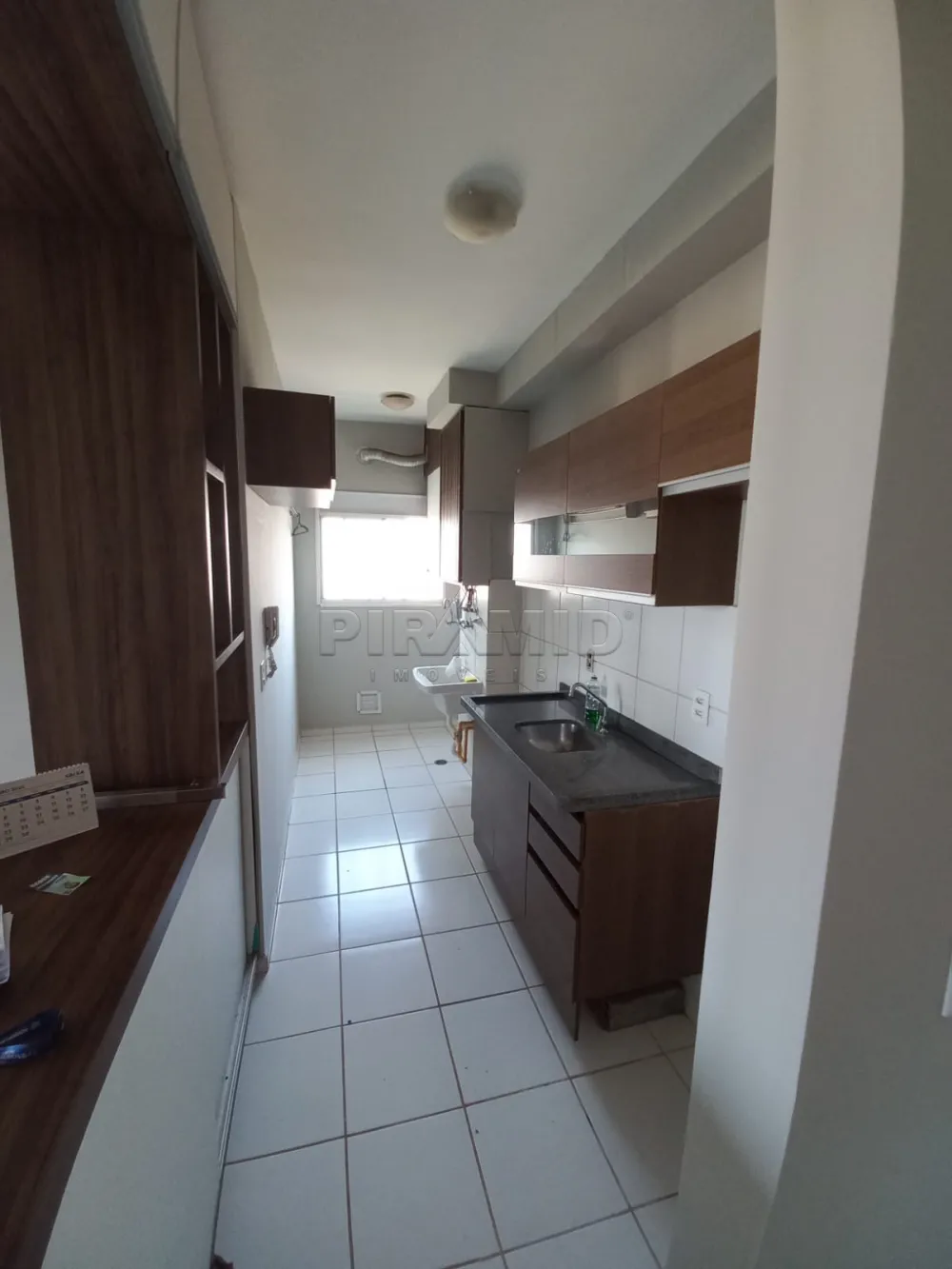Alugar Apartamento / Padr&atilde;o em Ribeir&atilde;o Preto R$ 1.600,00 - Foto 17