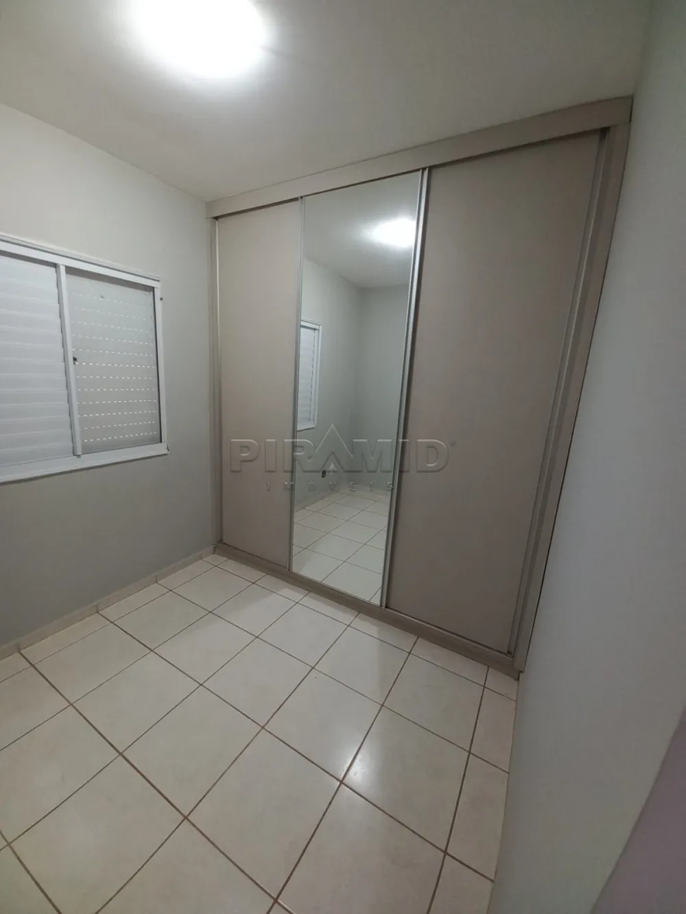 Alugar Apartamento / Padr&atilde;o em Ribeir&atilde;o Preto R$ 1.600,00 - Foto 10