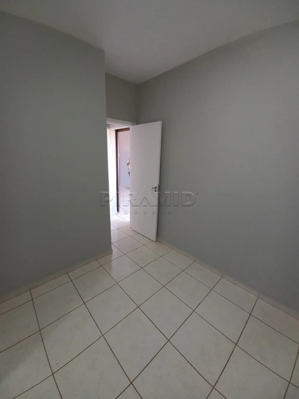 Alugar Apartamento / Padr&atilde;o em Ribeir&atilde;o Preto R$ 1.600,00 - Foto 15