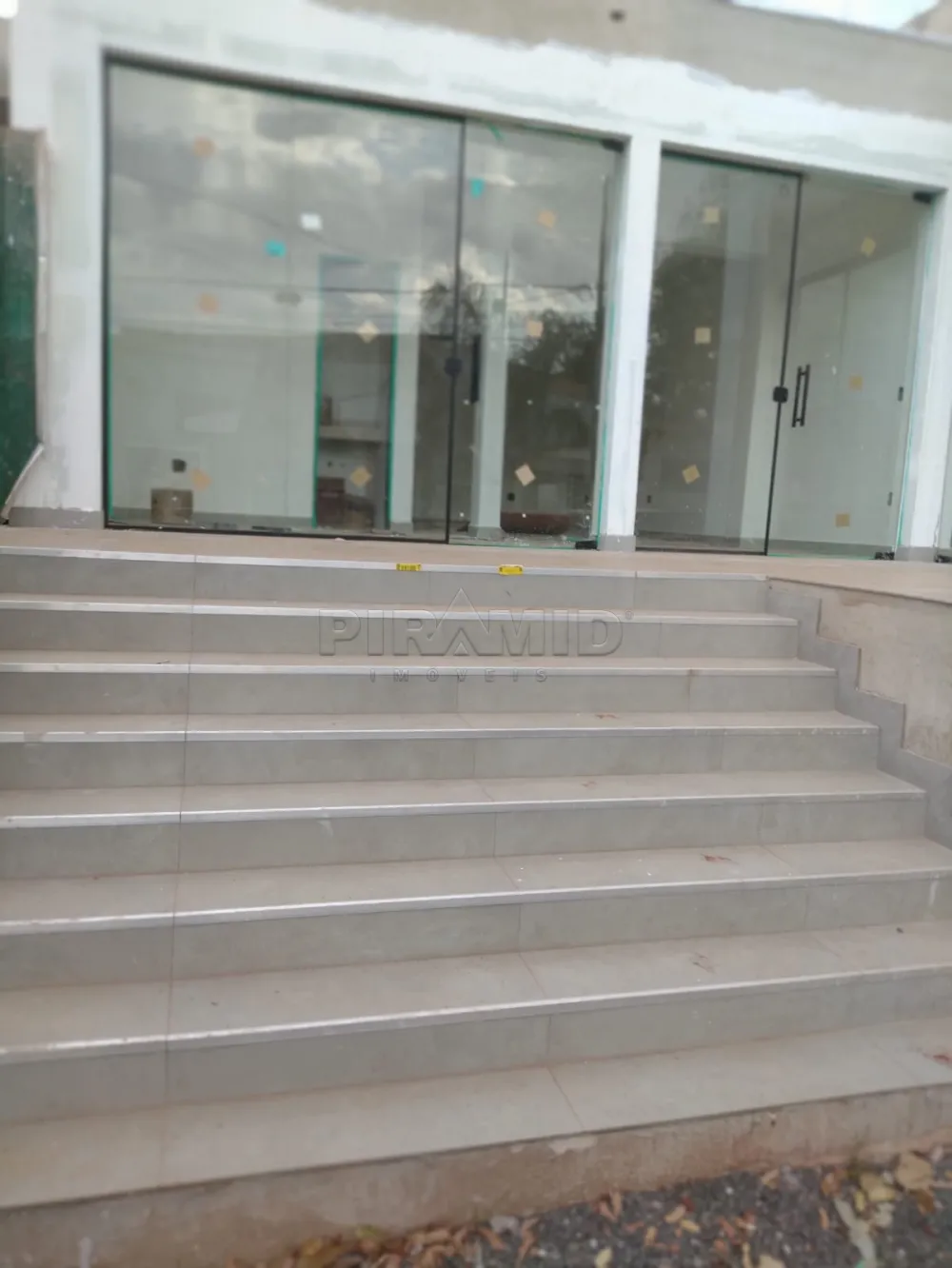 Alugar Comercial / Sal&atilde;o em Ribeir&atilde;o Preto R$ 2.500,00 - Foto 2