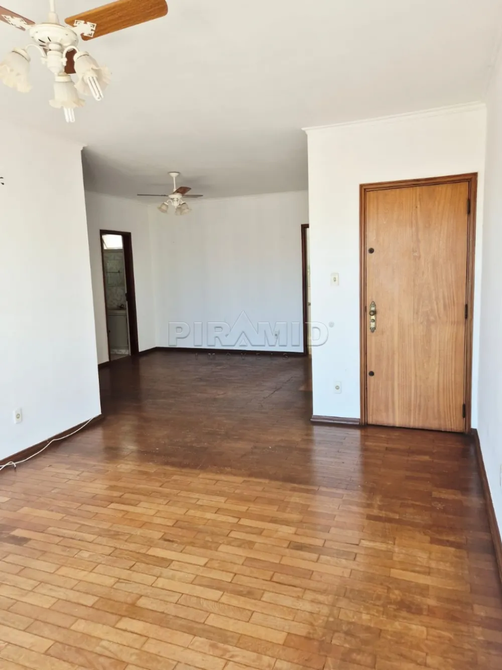Alugar Apartamento / Padr&atilde;o em Ribeir&atilde;o Preto R$ 3.500,00 - Foto 3
