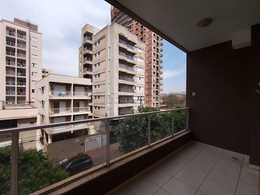 Alugar Apartamento / Padr&atilde;o em Ribeir&atilde;o Preto R$ 1.950,00 - Foto 4