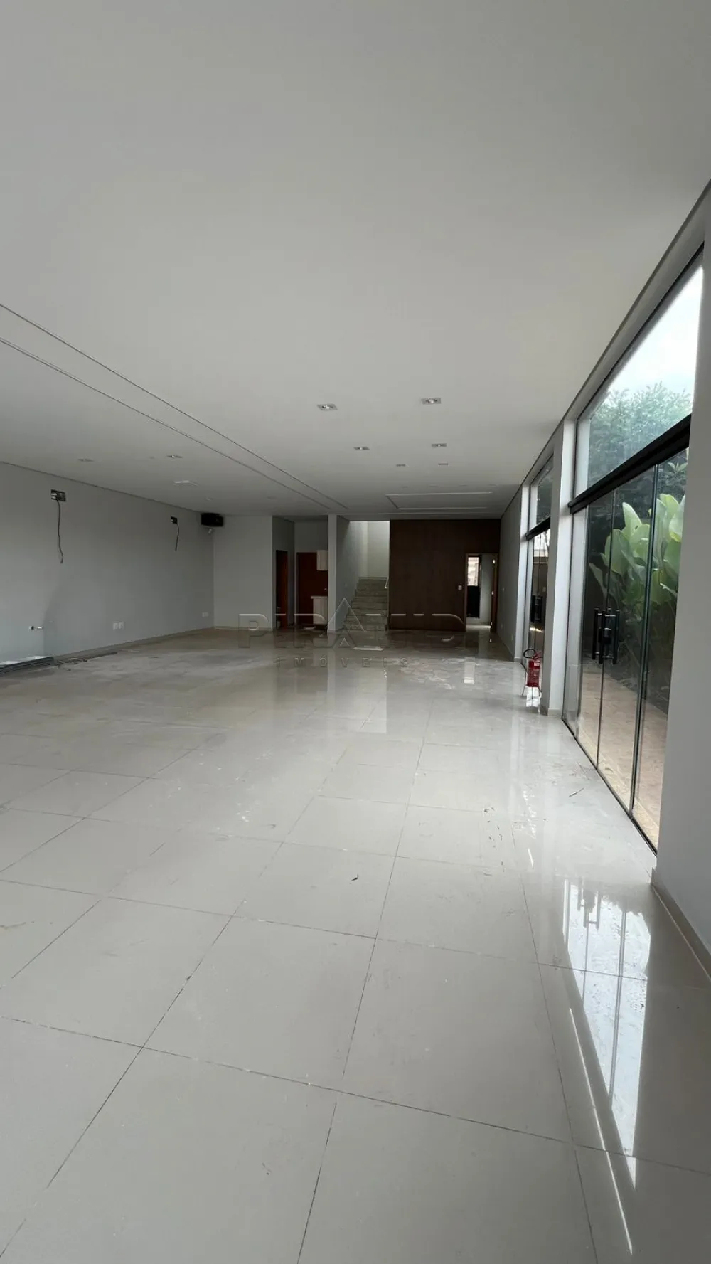 Alugar Comercial / Sal&atilde;o em Ribeir&atilde;o Preto R$ 12.000,00 - Foto 1