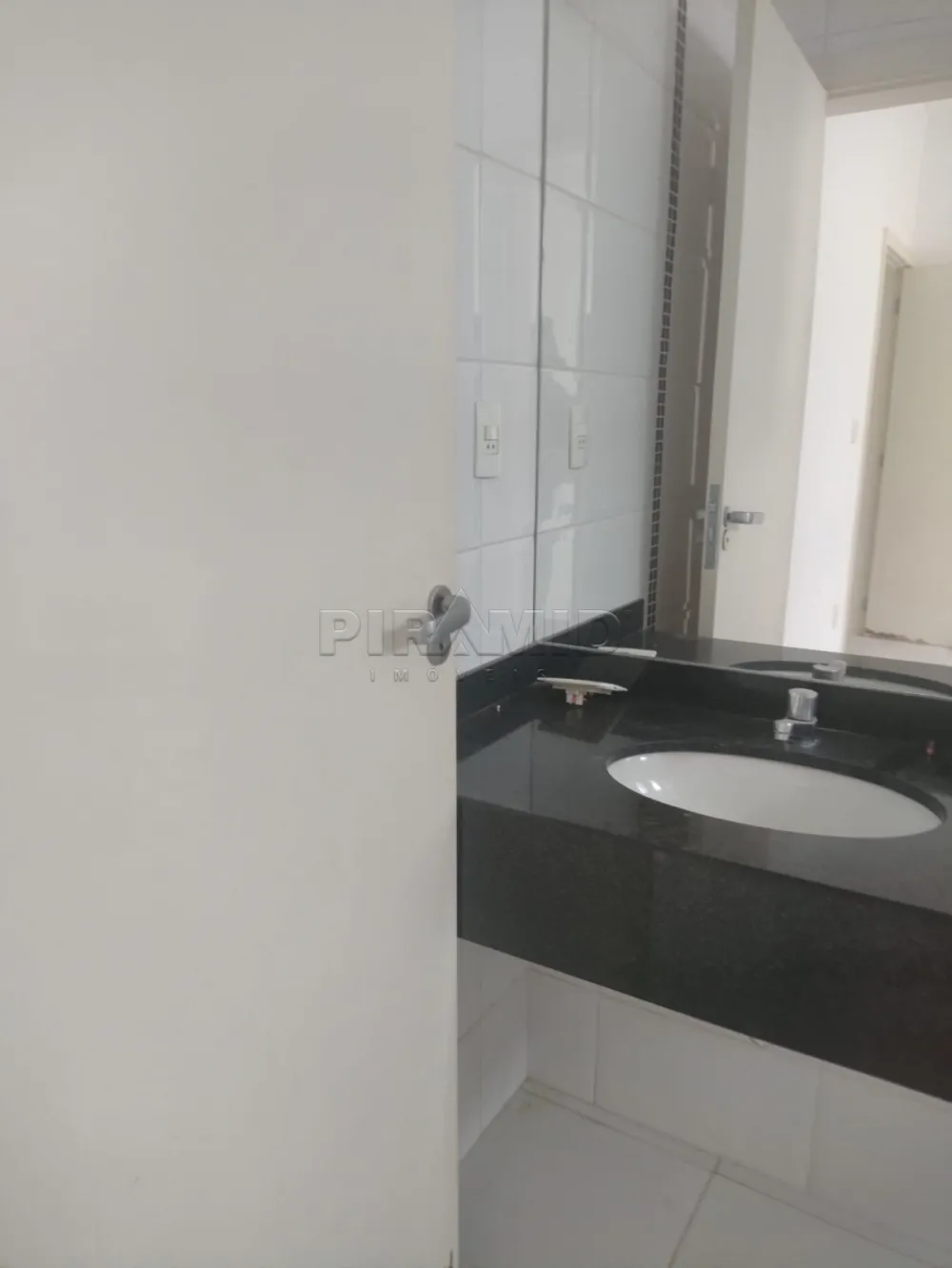 Alugar Casa / Padr&atilde;o em Ribeir&atilde;o Preto R$ 6.500,00 - Foto 17
