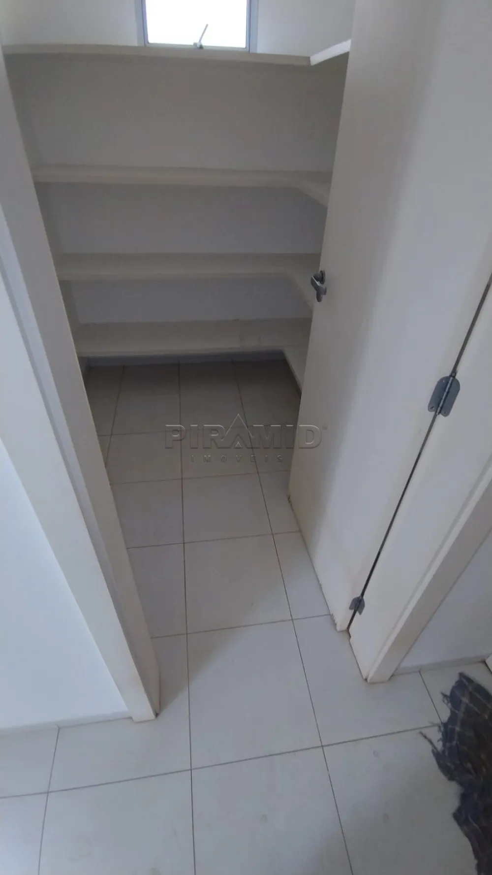 Alugar Casa / Padr&atilde;o em Ribeir&atilde;o Preto R$ 6.500,00 - Foto 32