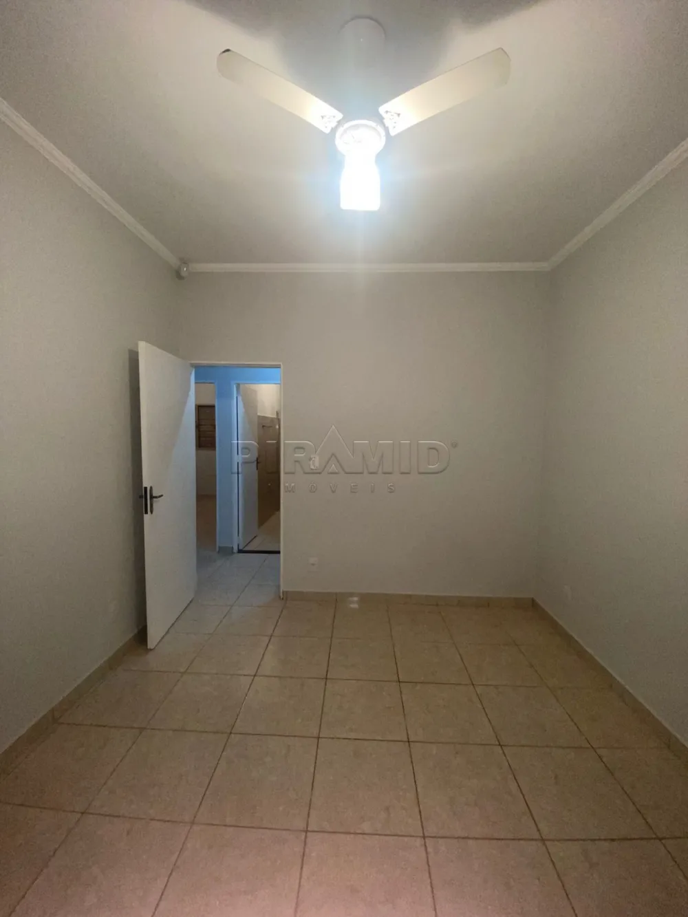Comprar Casa / Padr&atilde;o em Ribeir&atilde;o Preto R$ 399.999,00 - Foto 19