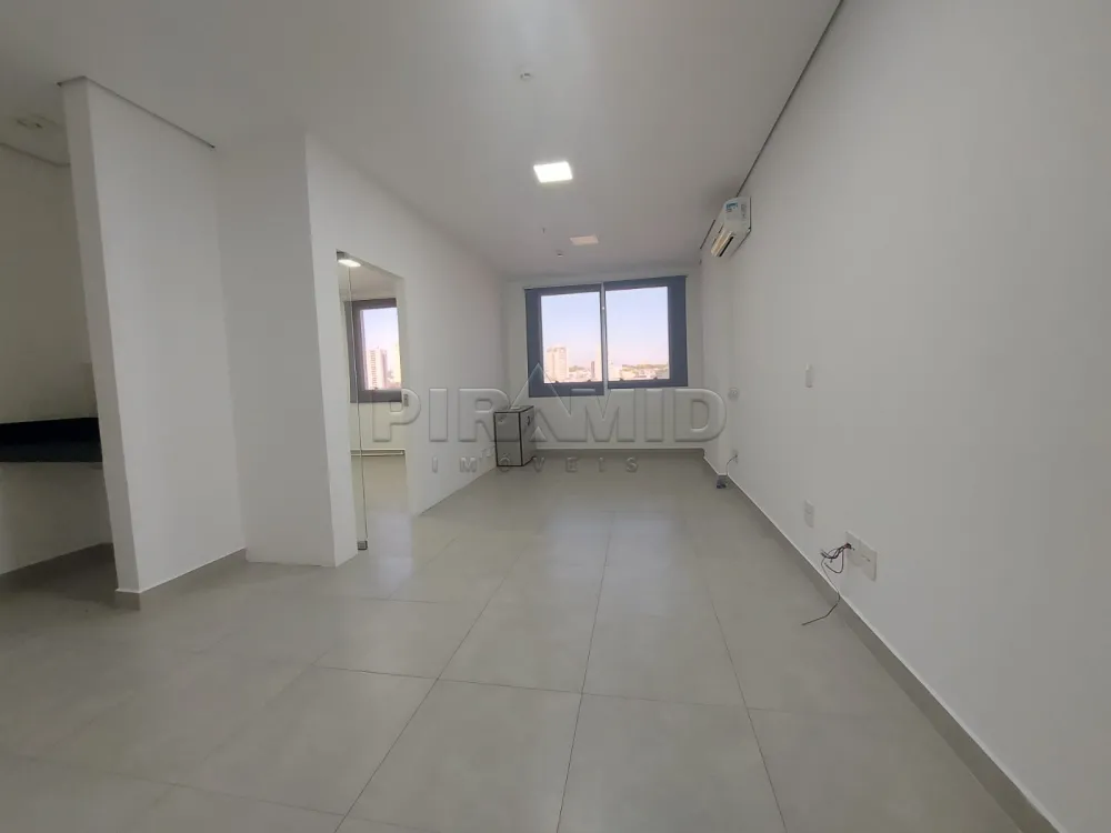 Alugar Comercial / Sala em Ribeir&atilde;o Preto R$ 1.850,00 - Foto 4