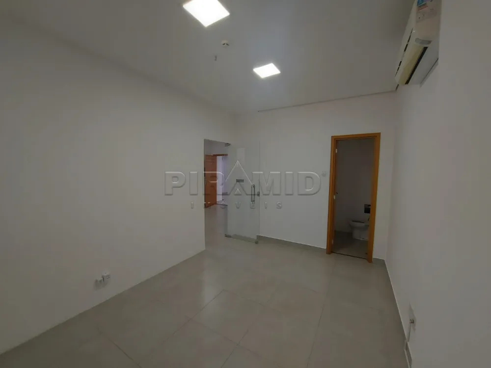 Alugar Comercial / Sala em Ribeir&atilde;o Preto R$ 1.850,00 - Foto 12