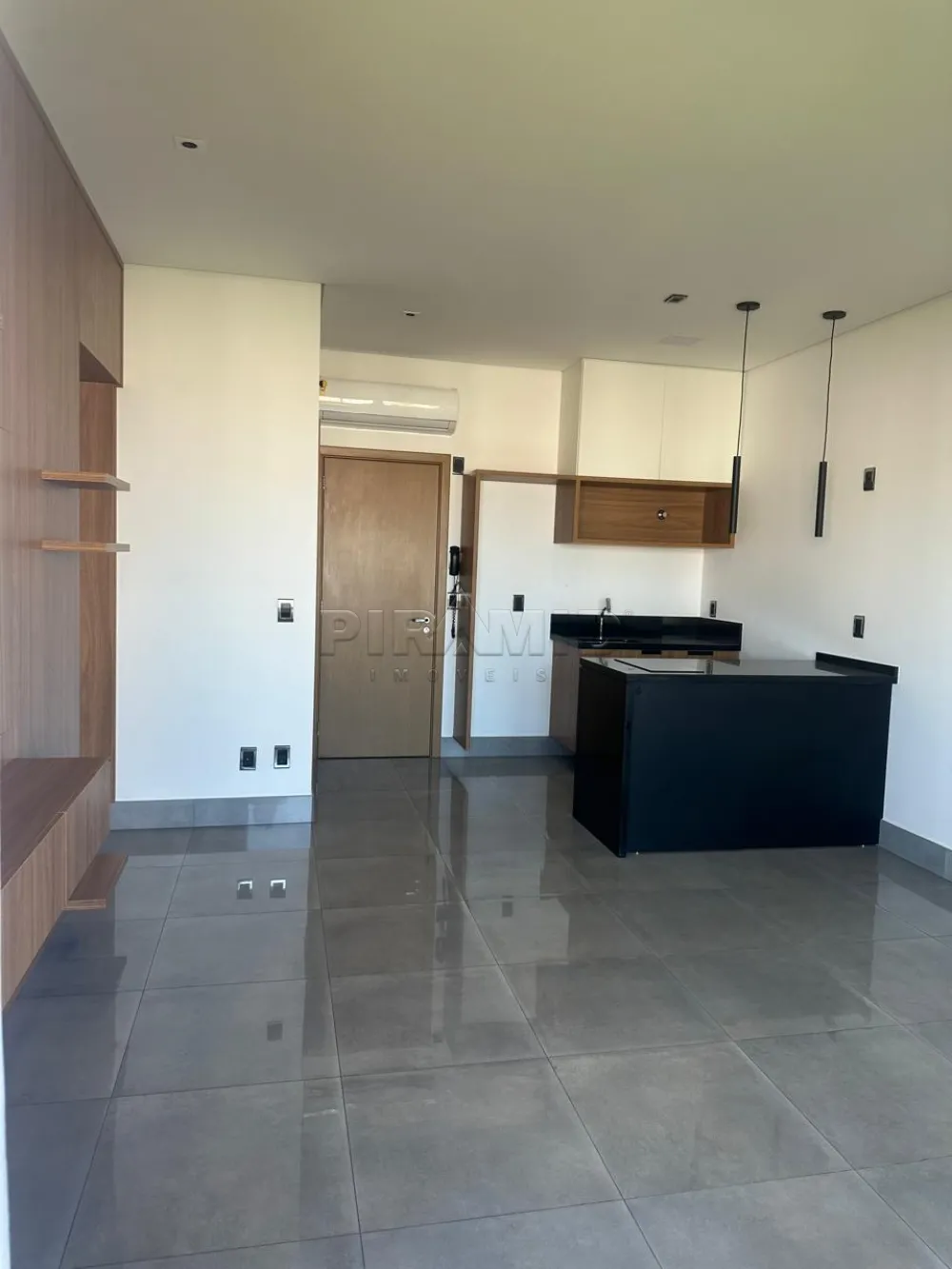 Alugar Apartamento / Padr&atilde;o em Ribeir&atilde;o Preto R$ 4.500,00 - Foto 1