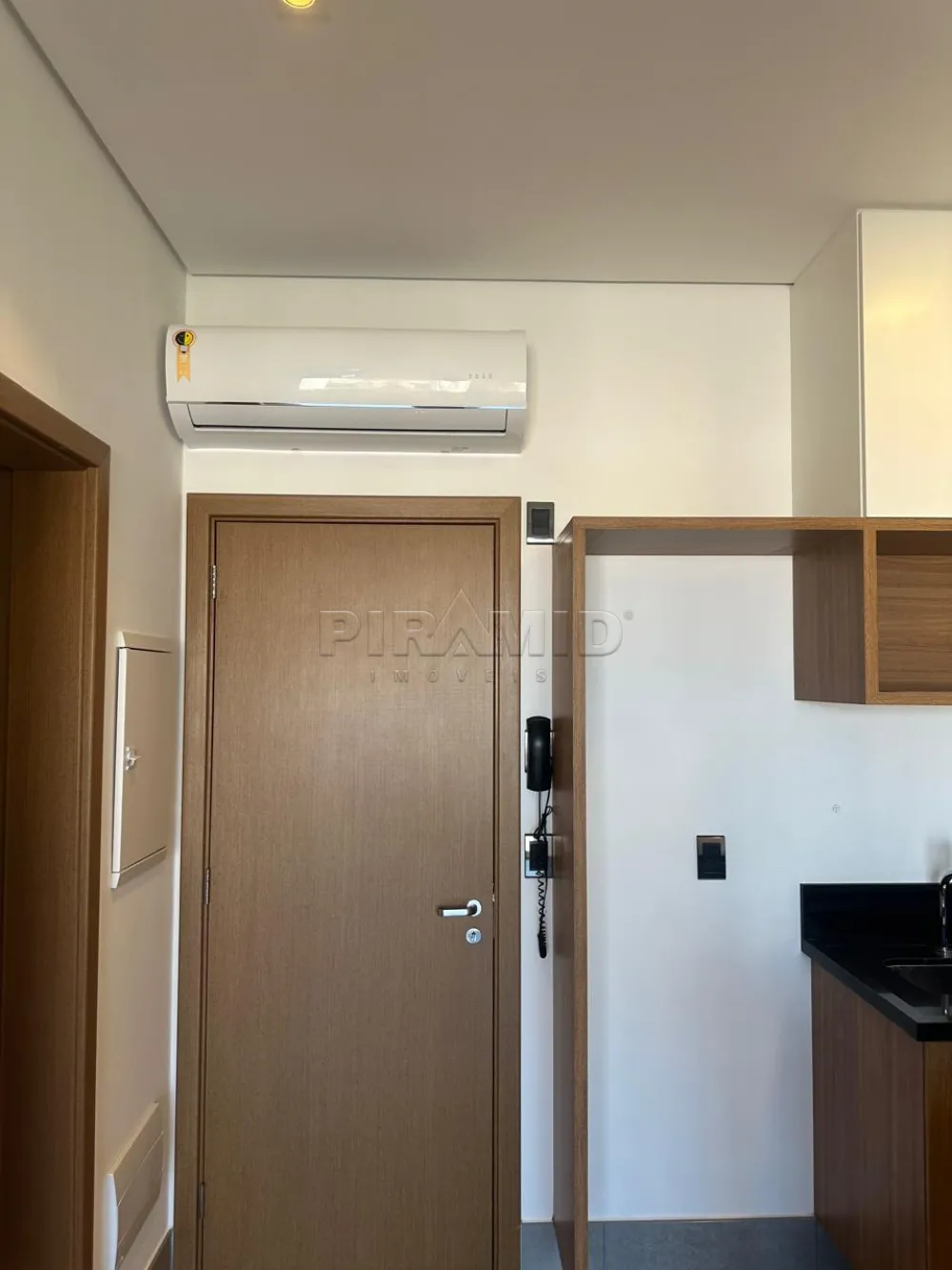 Alugar Apartamento / Padr&atilde;o em Ribeir&atilde;o Preto R$ 4.500,00 - Foto 10