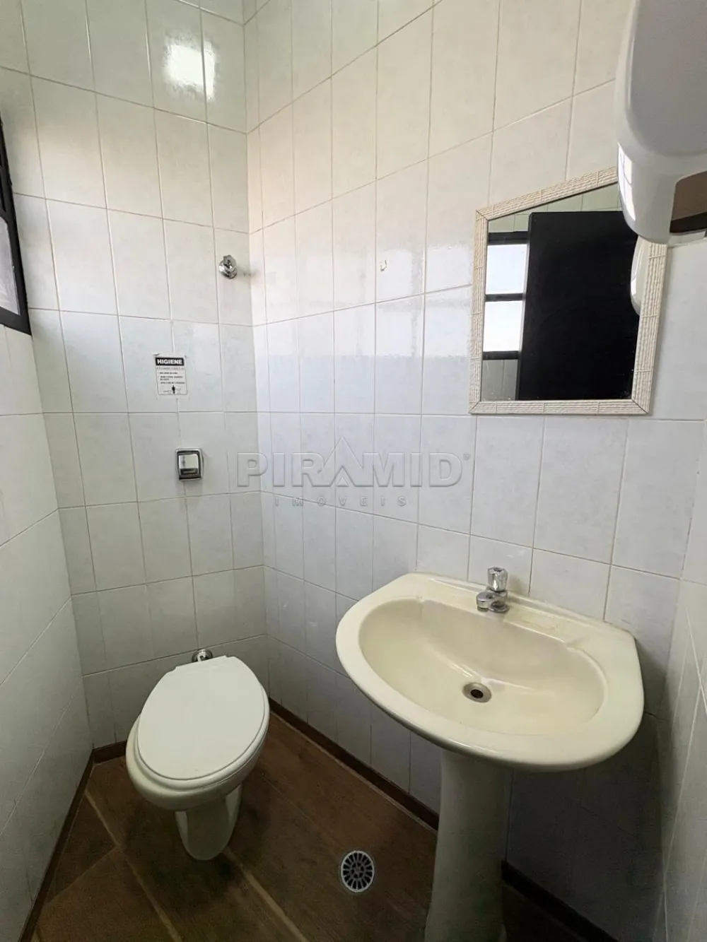 Alugar Comercial / Sala em Ribeir&atilde;o Preto R$ 1.250,00 - Foto 5