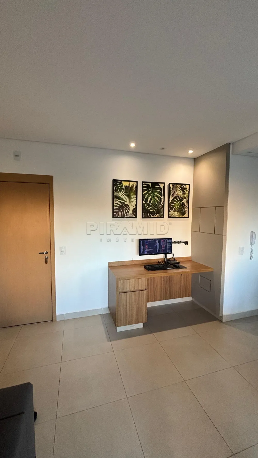 Alugar Apartamento / Padr&atilde;o em Ribeir&atilde;o Preto R$ 3.500,00 - Foto 4