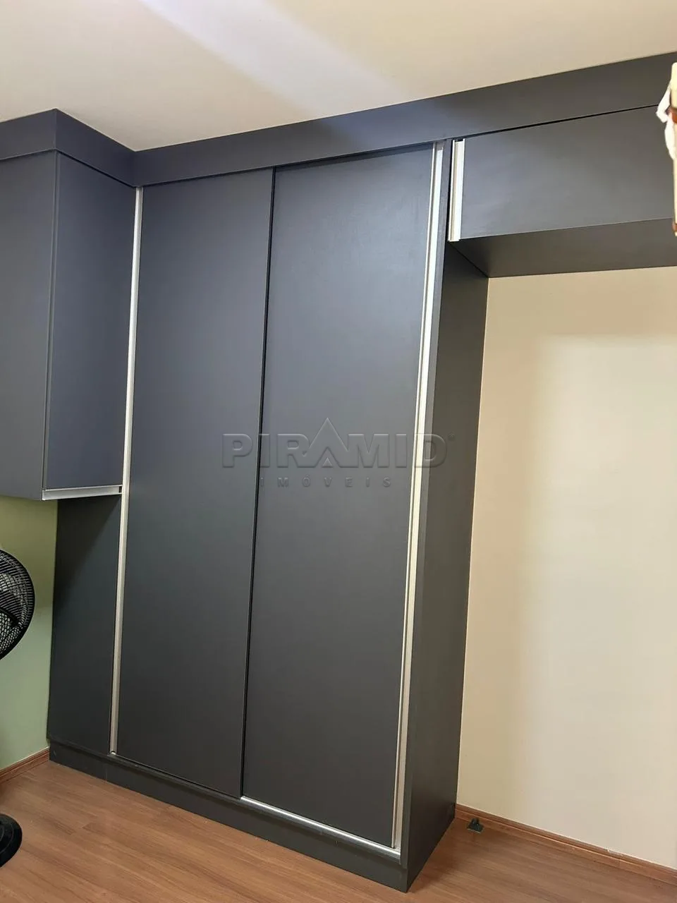 Alugar Apartamento / Padr&atilde;o em Ribeir&atilde;o Preto R$ 1.200,00 - Foto 6