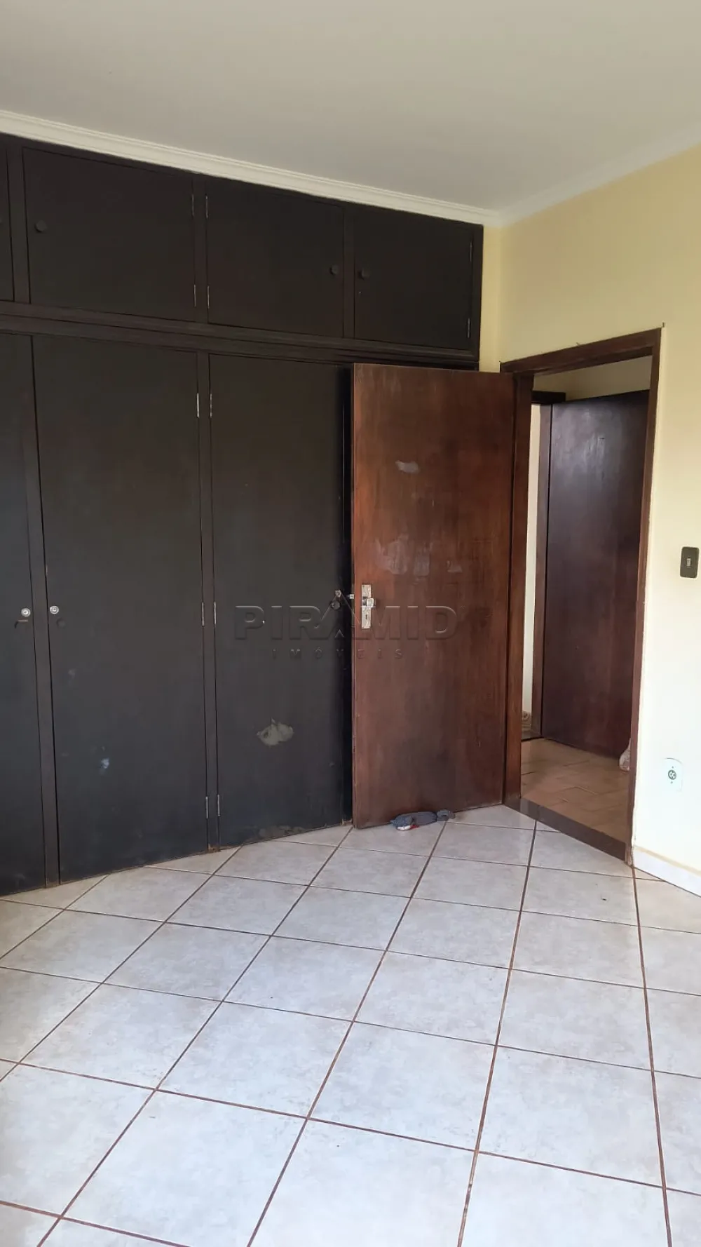 Comprar Casa / Padr&atilde;o em Ribeir&atilde;o Preto R$ 450.000,00 - Foto 7
