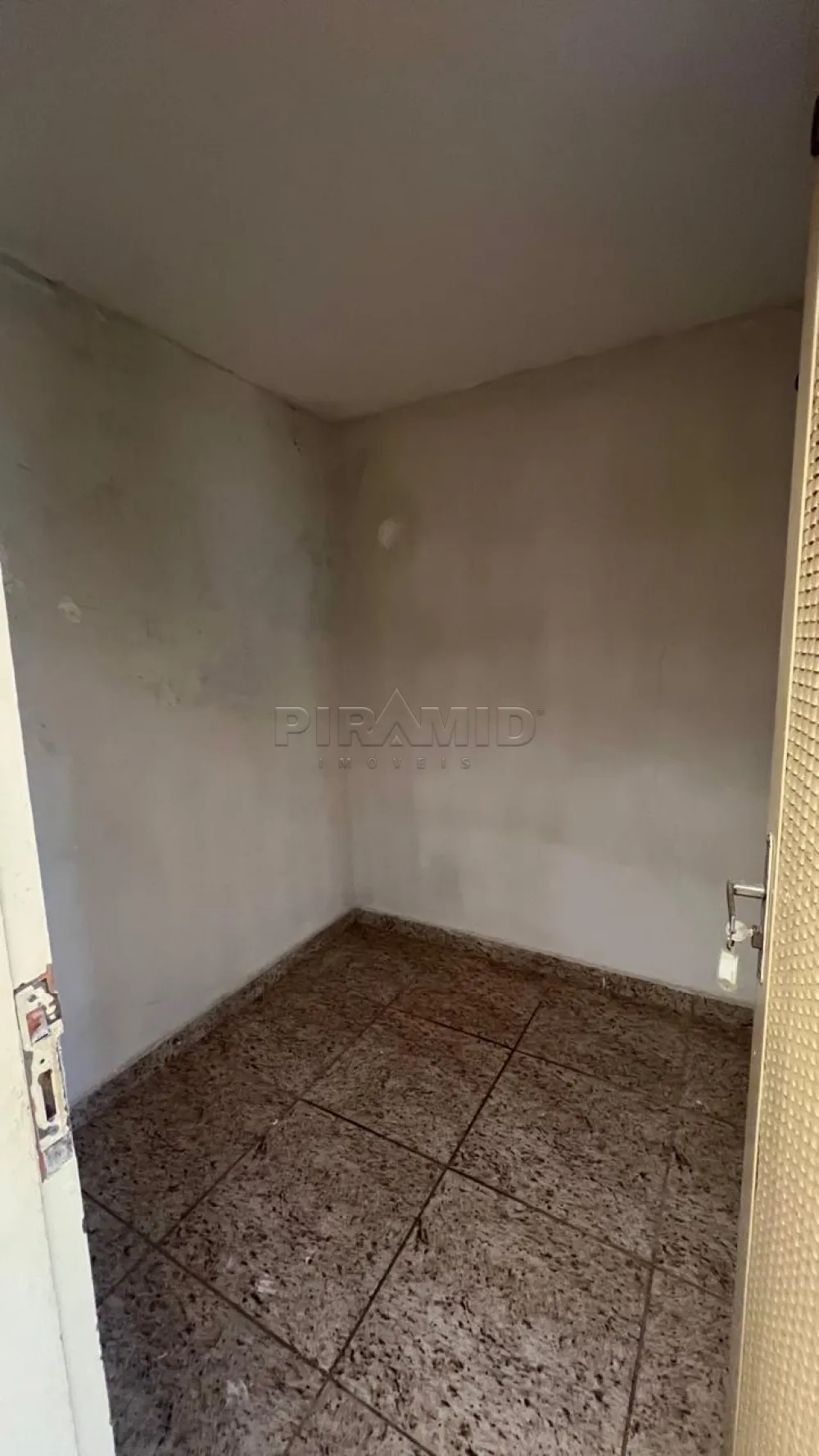 Comprar Casa / Padr&atilde;o em Ribeir&atilde;o Preto R$ 420.000,00 - Foto 18