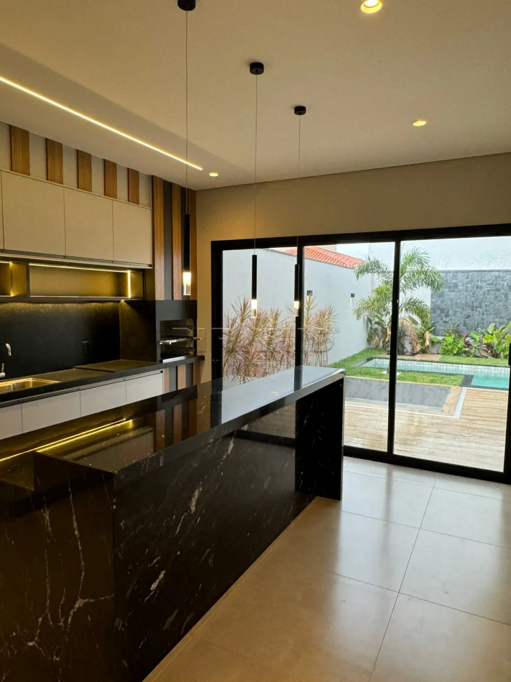 Comprar Casa / Padr&atilde;o em Brodowski R$ 1.020.000,00 - Foto 14