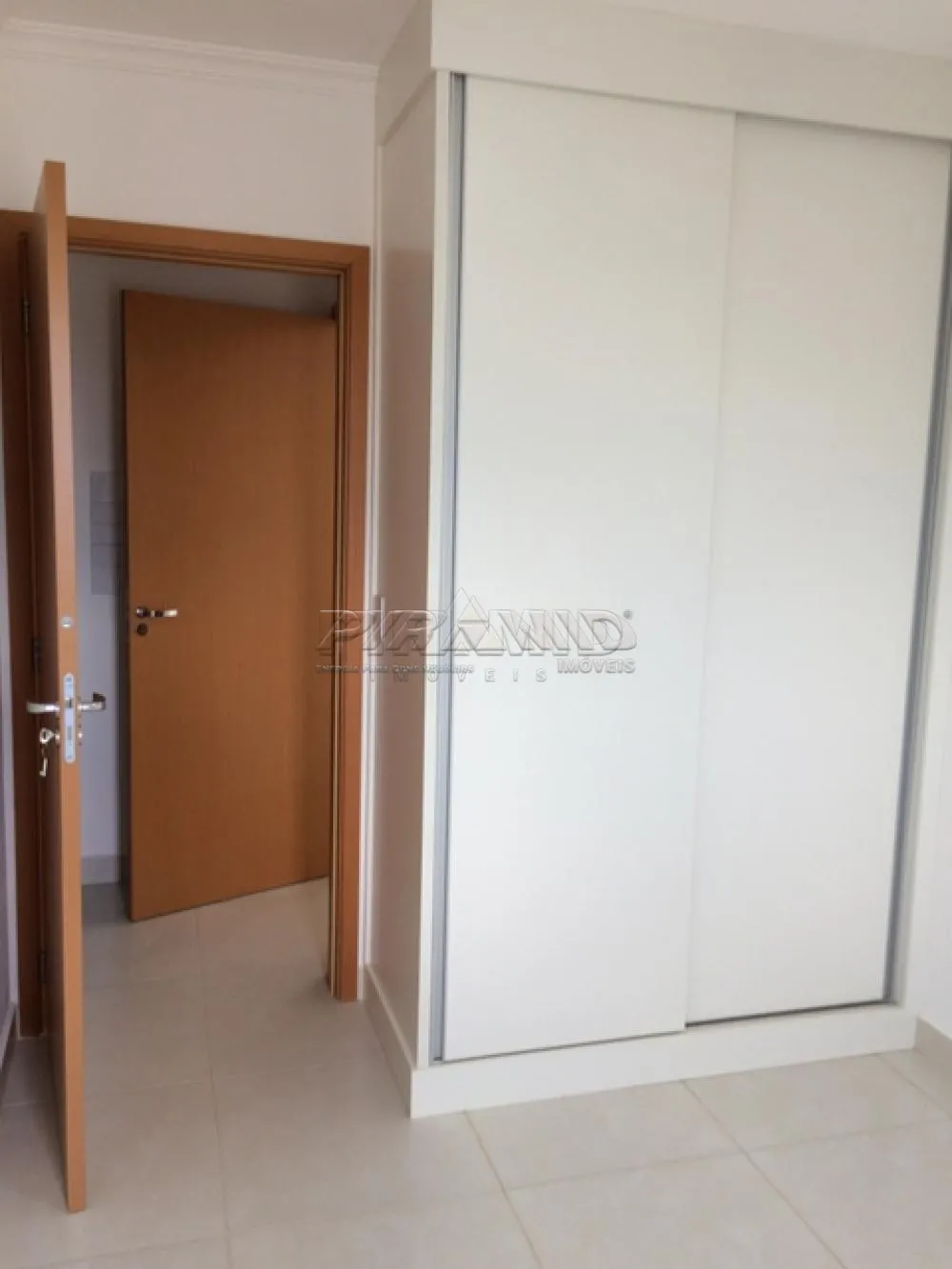 Alugar Apartamento / Padr&atilde;o em Ribeir&atilde;o Preto R$ 2.200,00 - Foto 10
