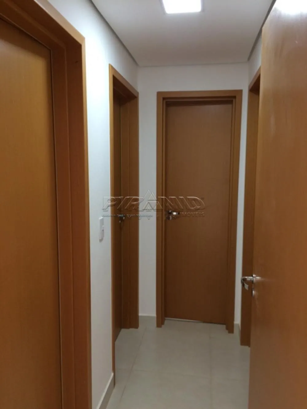 Alugar Apartamento / Padr&atilde;o em Ribeir&atilde;o Preto R$ 2.200,00 - Foto 8