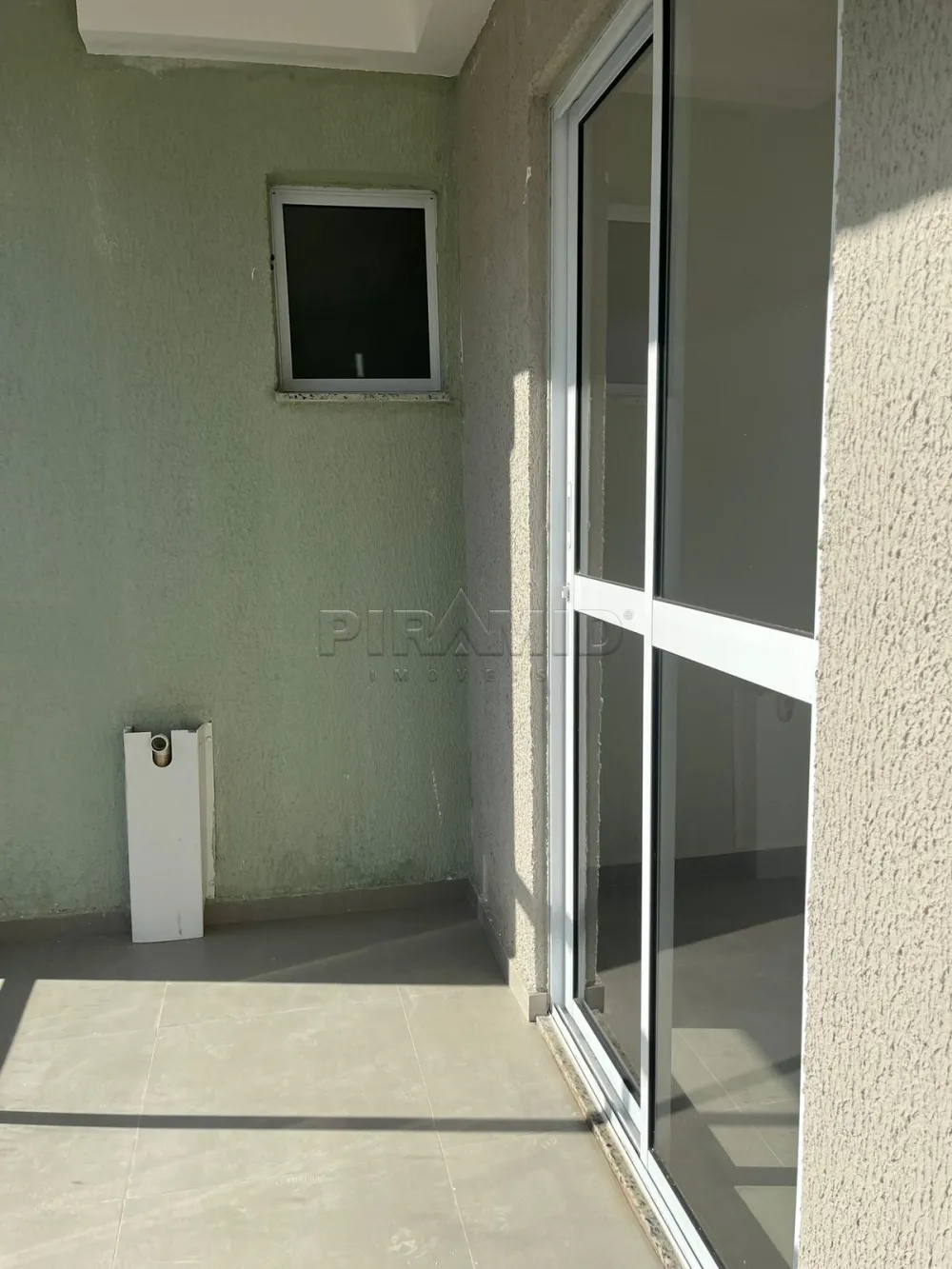 Alugar Apartamento / Padr&atilde;o em Ribeir&atilde;o Preto R$ 1.200,00 - Foto 5