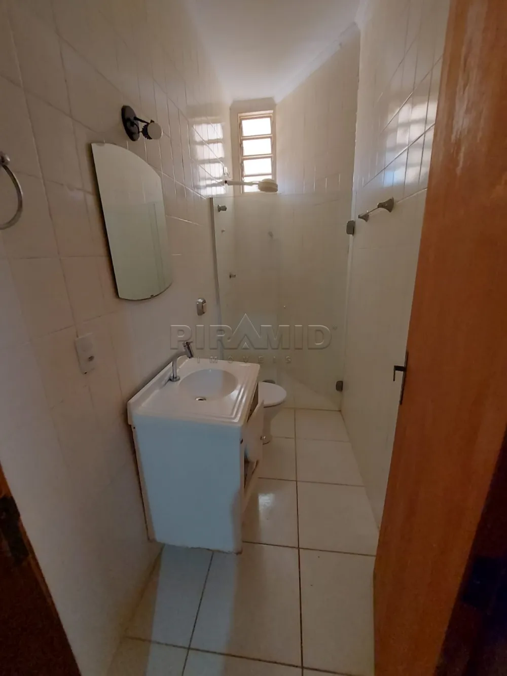 Alugar Apartamento / Padr&atilde;o em Ribeir&atilde;o Preto R$ 1.750,00 - Foto 7