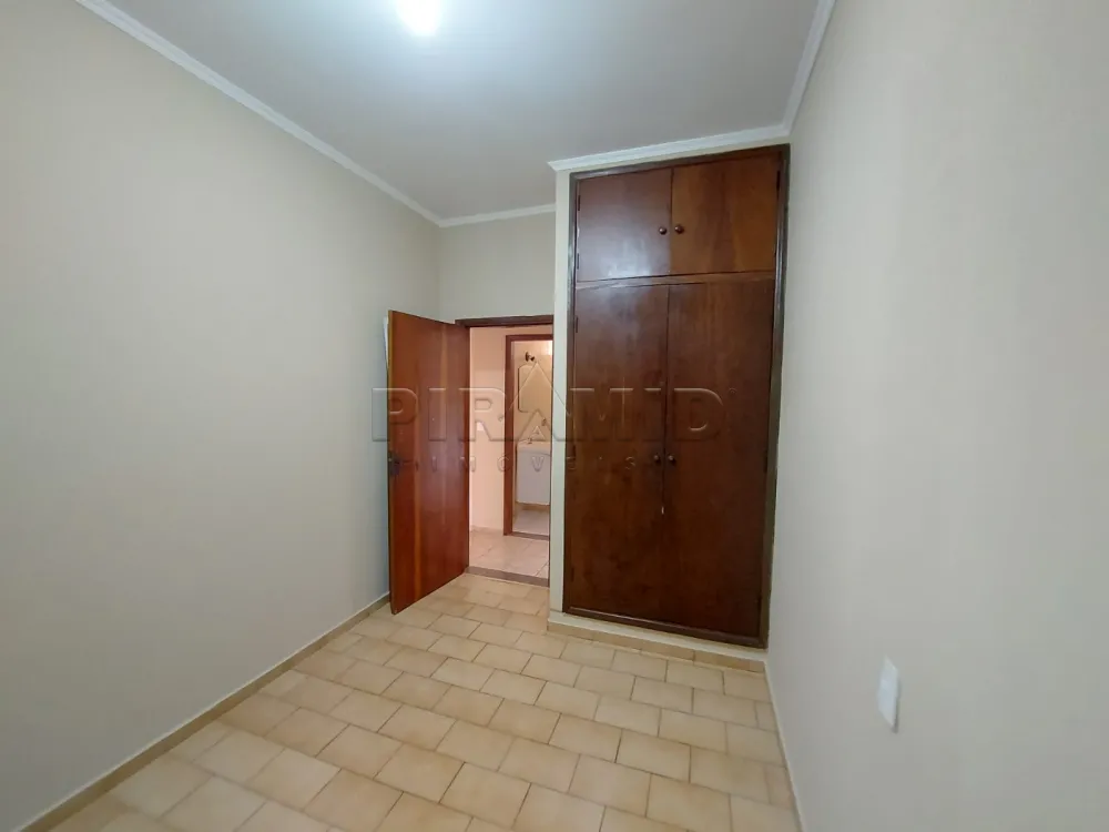 Alugar Apartamento / Padr&atilde;o em Ribeir&atilde;o Preto R$ 1.750,00 - Foto 11