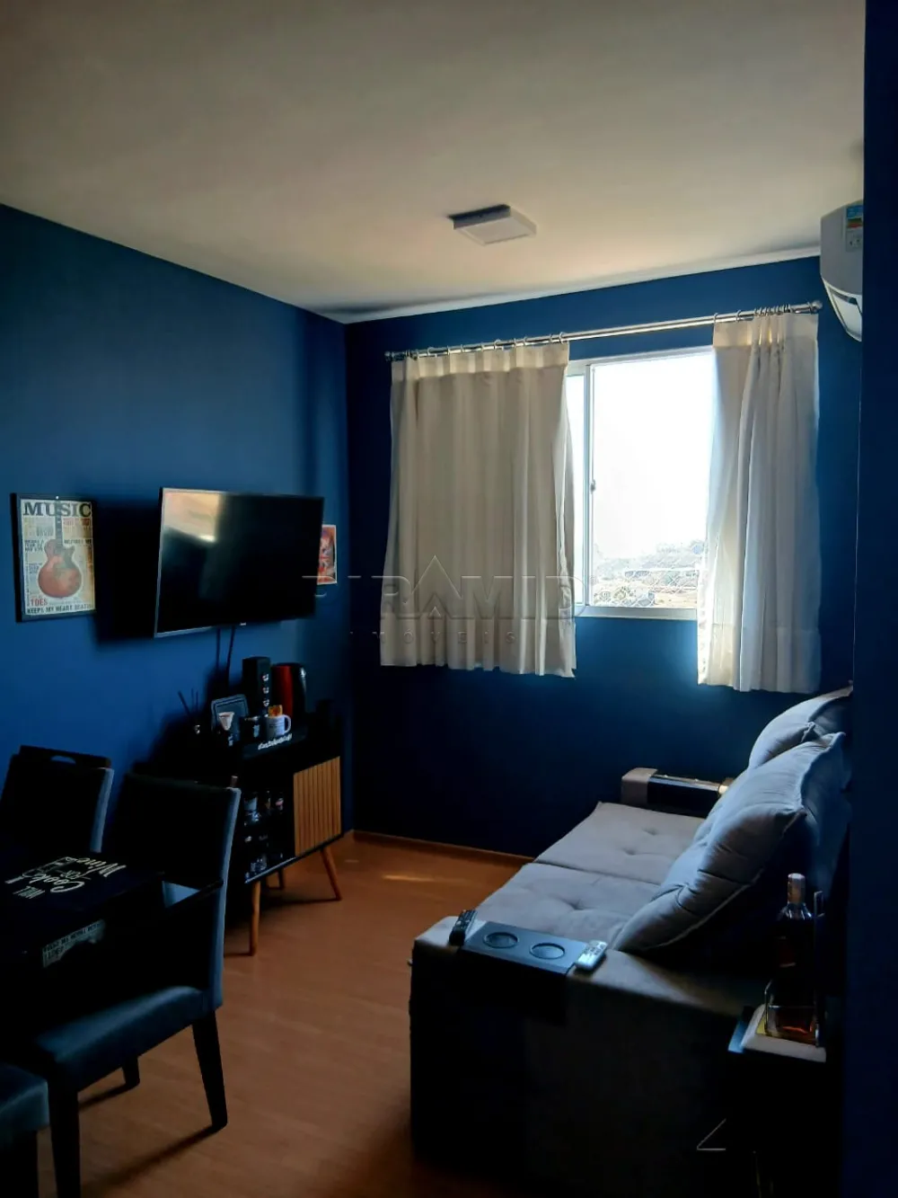 Alugar Apartamento / Padr&atilde;o em Ribeir&atilde;o Preto R$ 1.300,00 - Foto 2