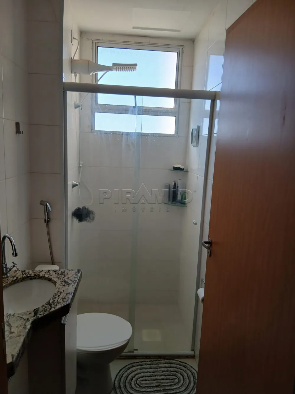 Alugar Apartamento / Padr&atilde;o em Ribeir&atilde;o Preto R$ 1.300,00 - Foto 11