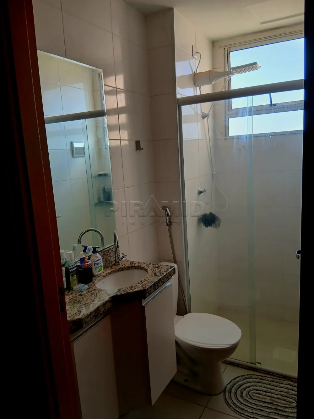 Alugar Apartamento / Padr&atilde;o em Ribeir&atilde;o Preto R$ 1.300,00 - Foto 12