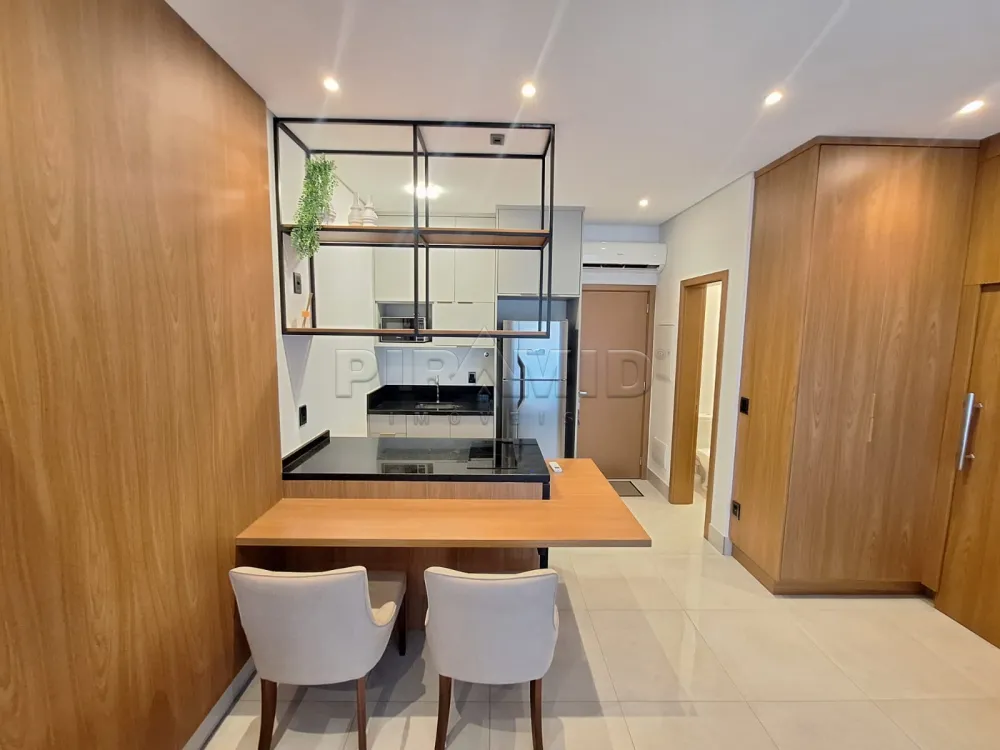 Alugar Apartamento / Padr&atilde;o em Ribeir&atilde;o Preto R$ 4.800,00 - Foto 3