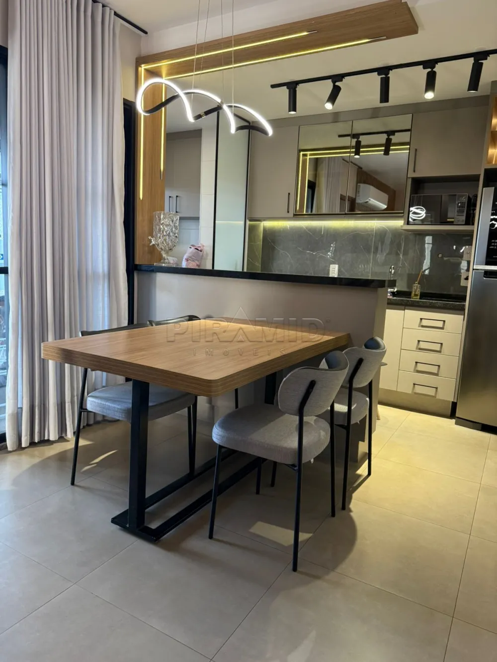 Alugar Apartamento / Padr&atilde;o em Ribeir&atilde;o Preto R$ 3.999,00 - Foto 3