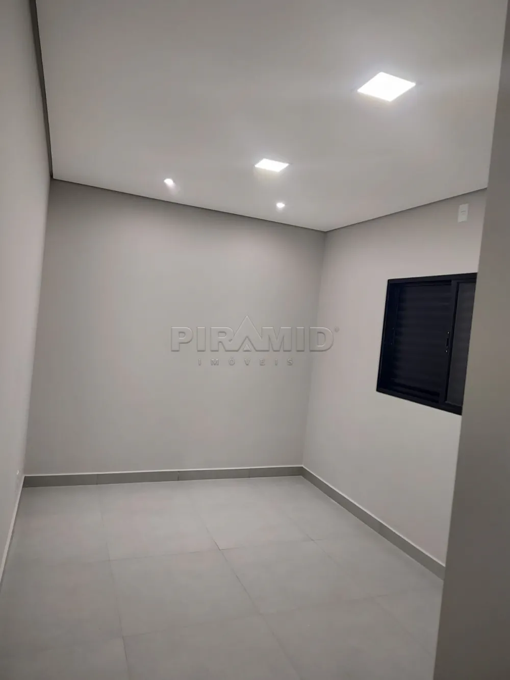 Comprar Casa / Padr&atilde;o em Ribeir&atilde;o Preto R$ 390.000,00 - Foto 5