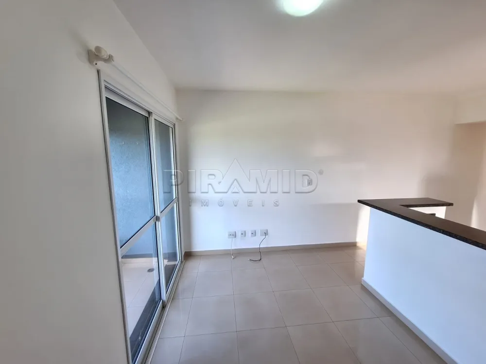 Alugar Apartamento / Padr&atilde;o em Ribeir&atilde;o Preto R$ 1.750,00 - Foto 4