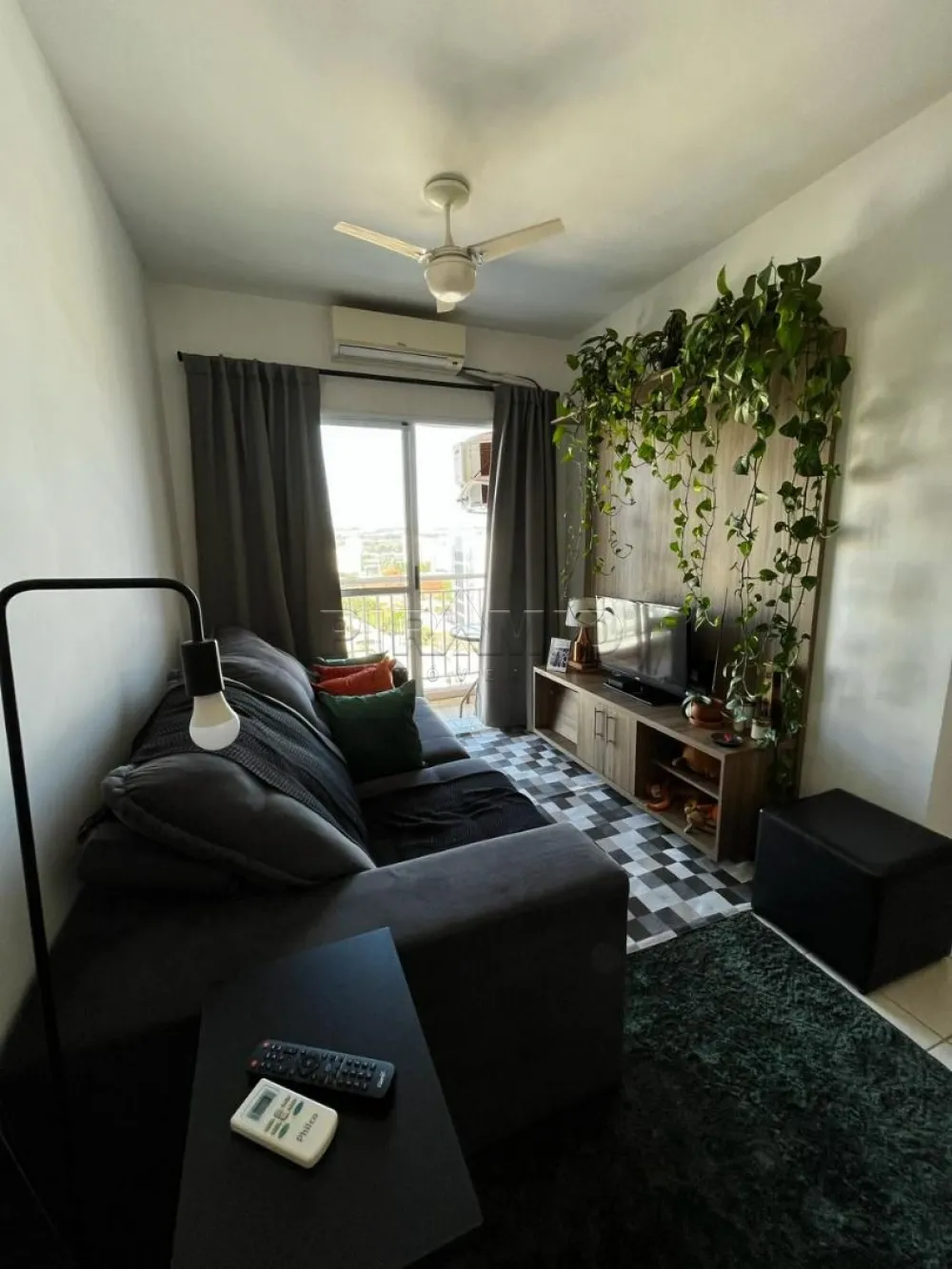 Comprar Apartamento / Padr&atilde;o em Ribeir&atilde;o Preto R$ 425.000,00 - Foto 1