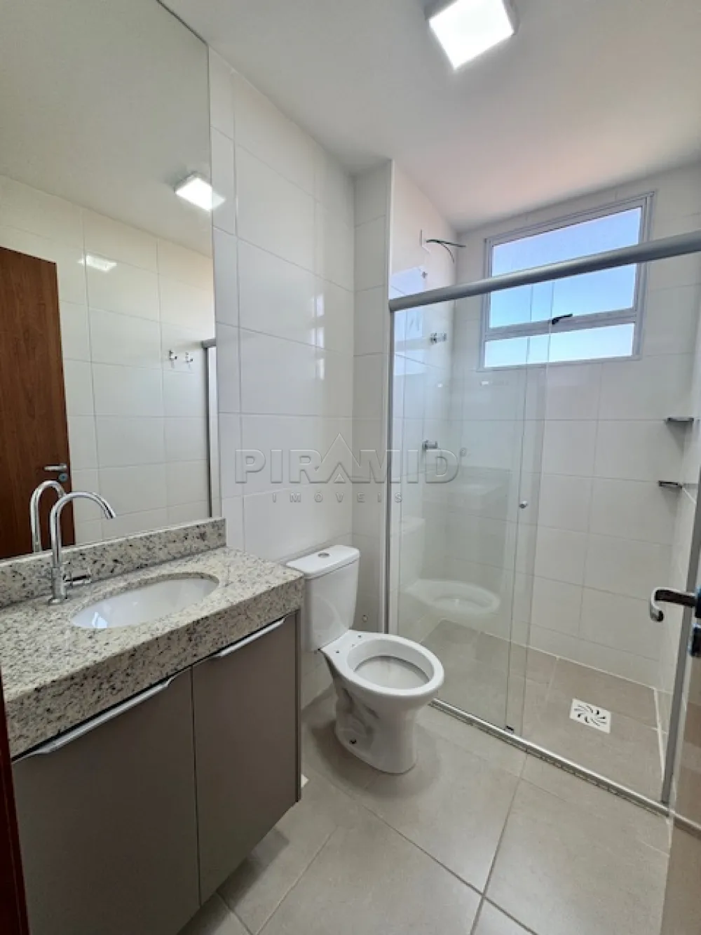 Alugar Apartamento / Padr&atilde;o em Ribeir&atilde;o Preto R$ 2.000,00 - Foto 15