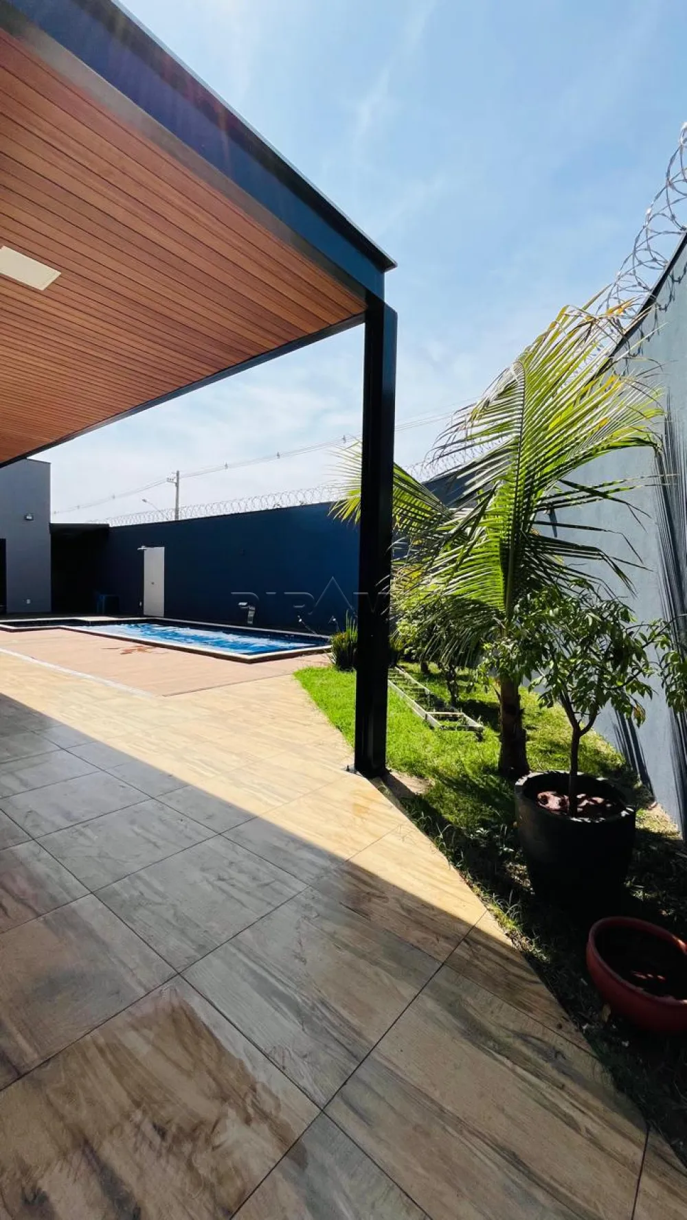 Comprar Casa / Padr&atilde;o em Ribeir&atilde;o Preto R$ 600.000,00 - Foto 3