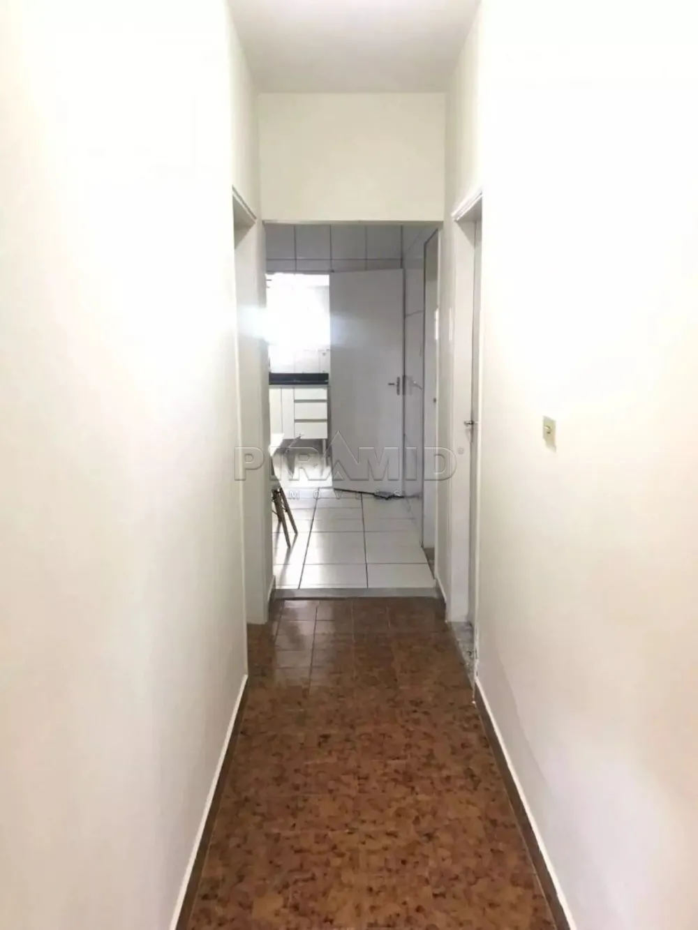 Comprar Casa / Padr&atilde;o em Ribeir&atilde;o Preto R$ 300.000,00 - Foto 8