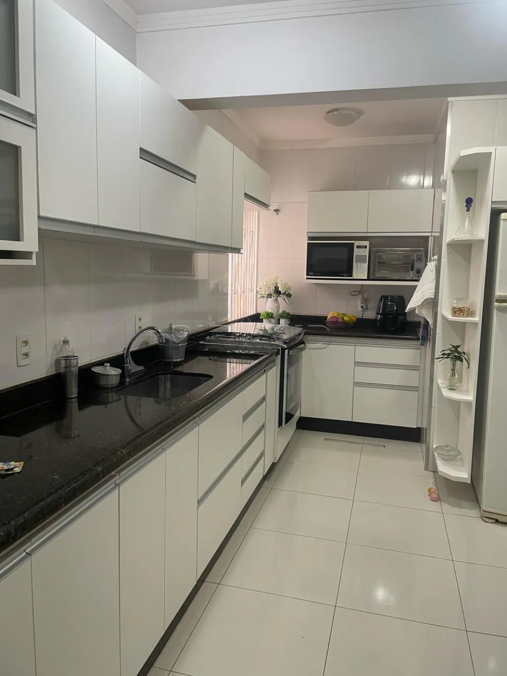 Comprar Apartamento / Padr&atilde;o em Ribeir&atilde;o Preto R$ 390.000,00 - Foto 13