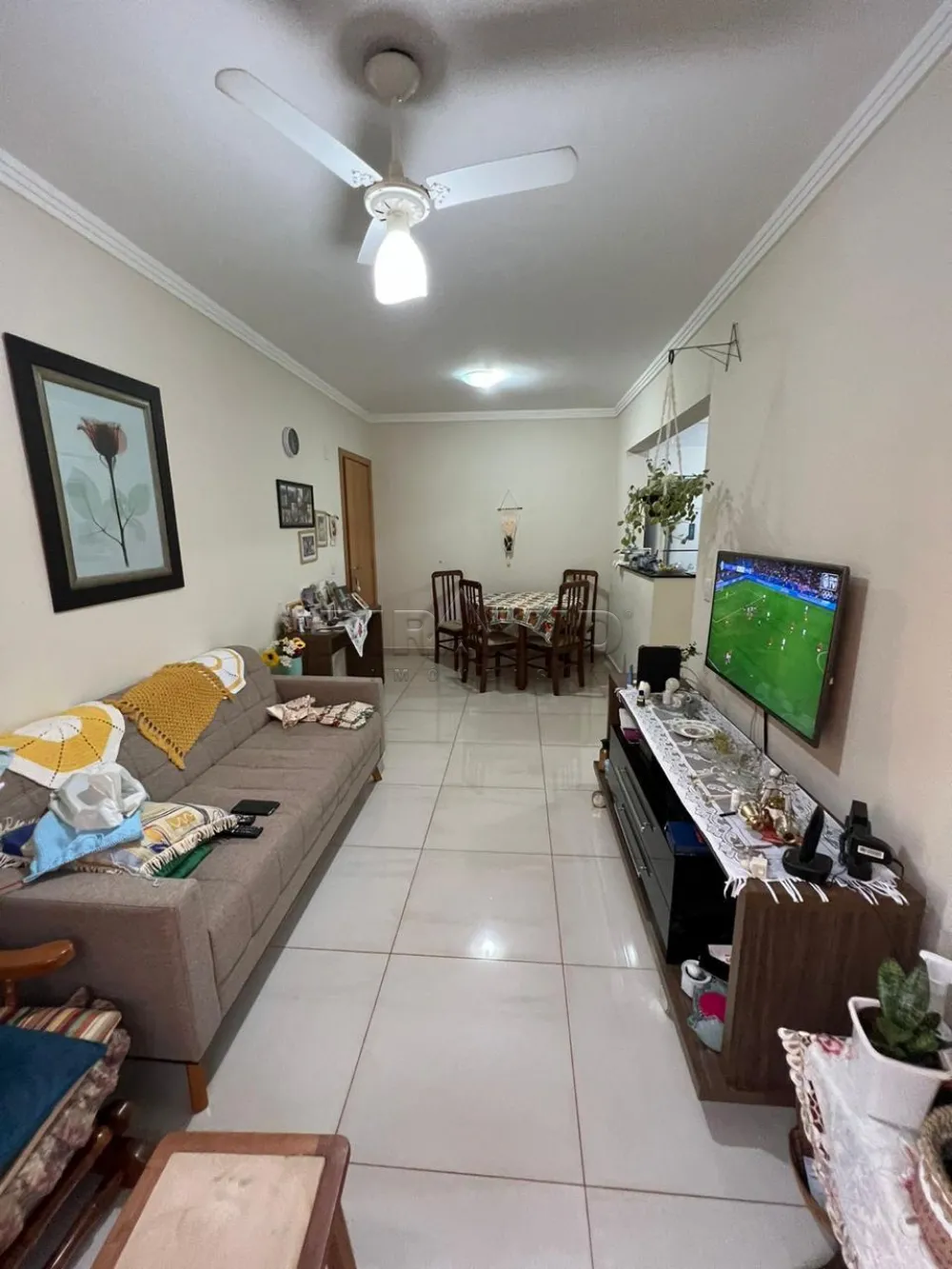 Comprar Apartamento / Padr&atilde;o em Ribeir&atilde;o Preto R$ 350.000,00 - Foto 1